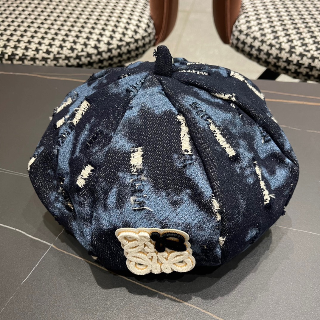 1:1 Replica Loewe hat LOEWE — Premium Replica