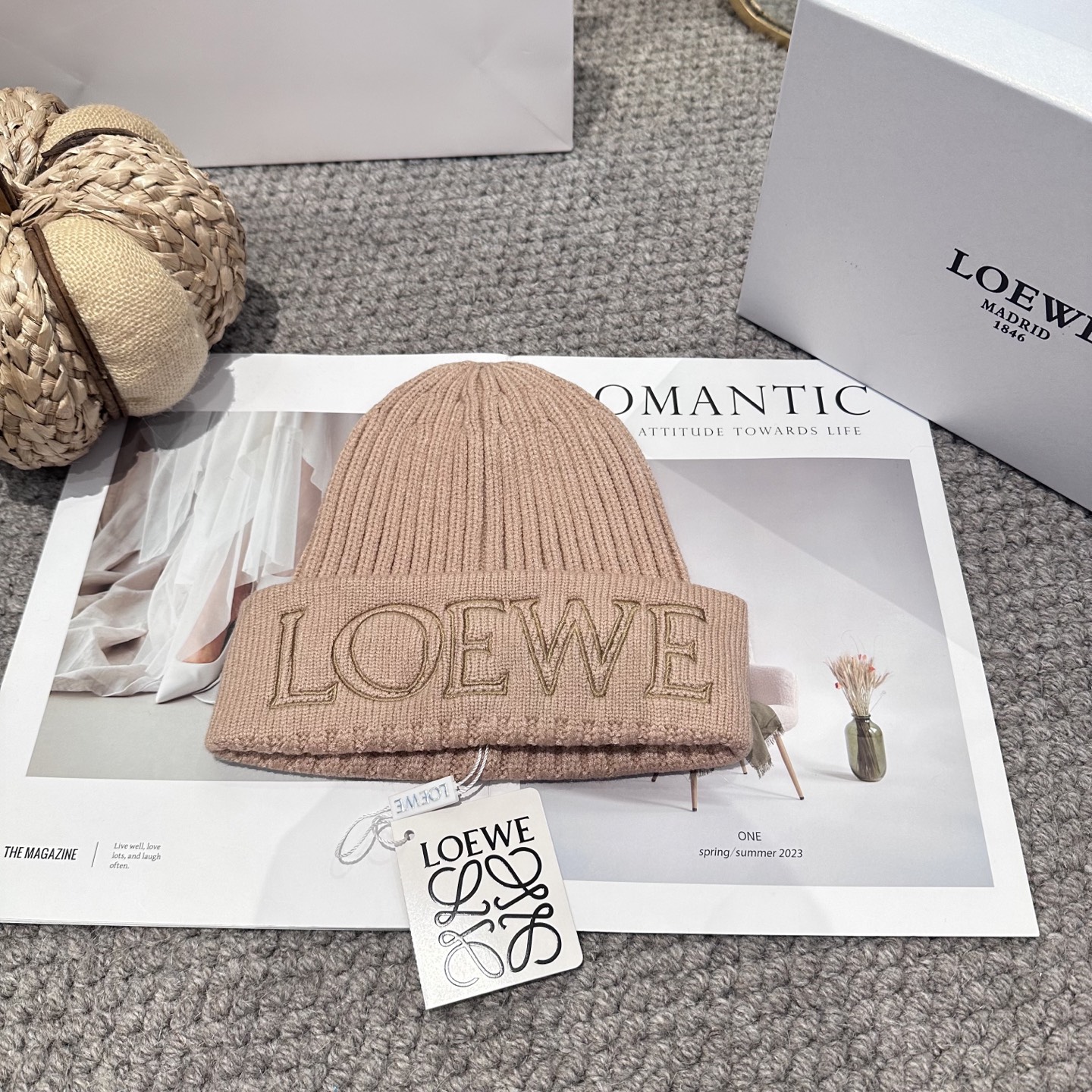 1:1 Replica Loewe hat LOEWE New 4 — 1:1 Replica