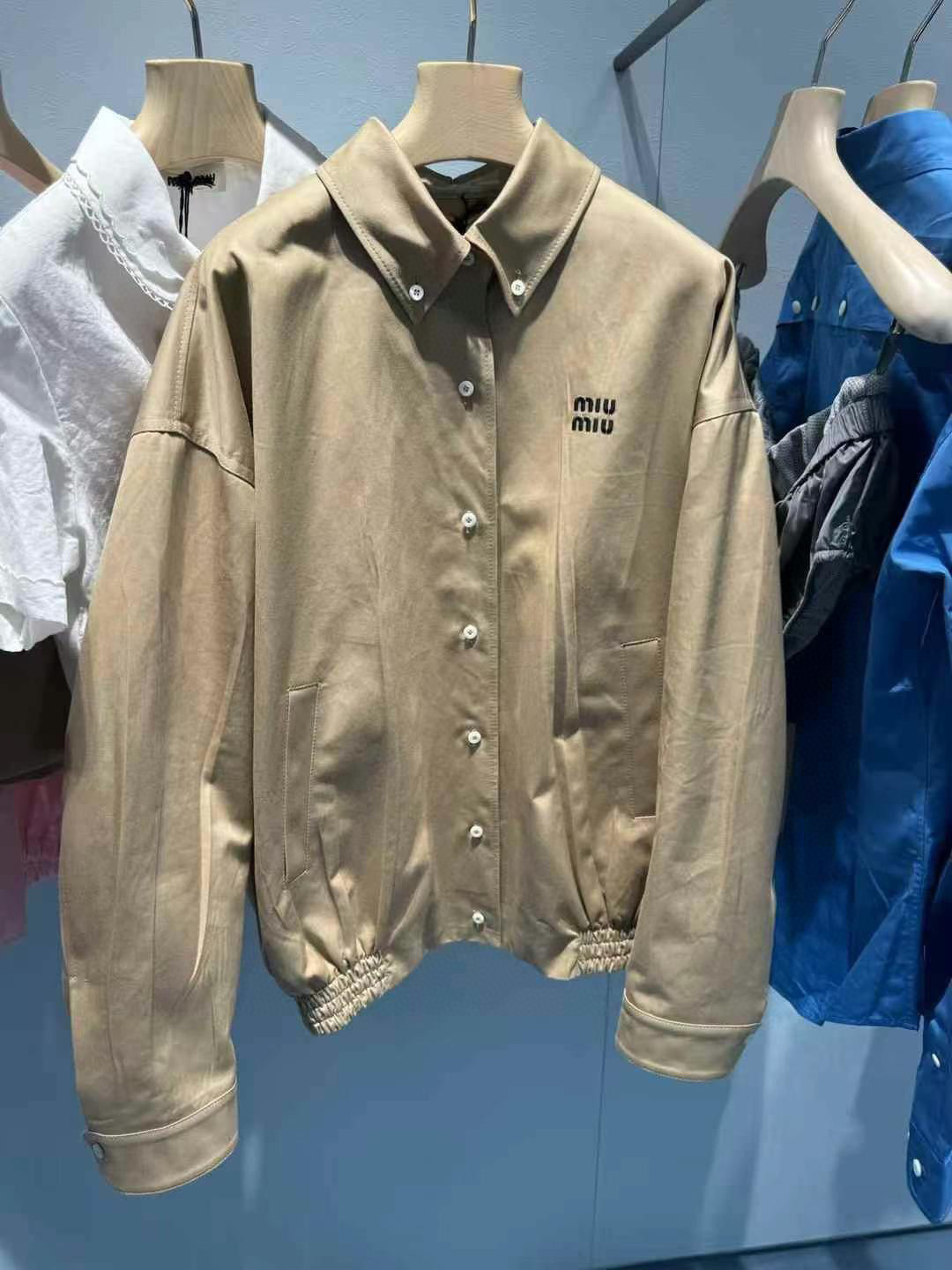 1:1 Replica MIUMIU men Miu embroidered buttoned jacket — Premium Replica