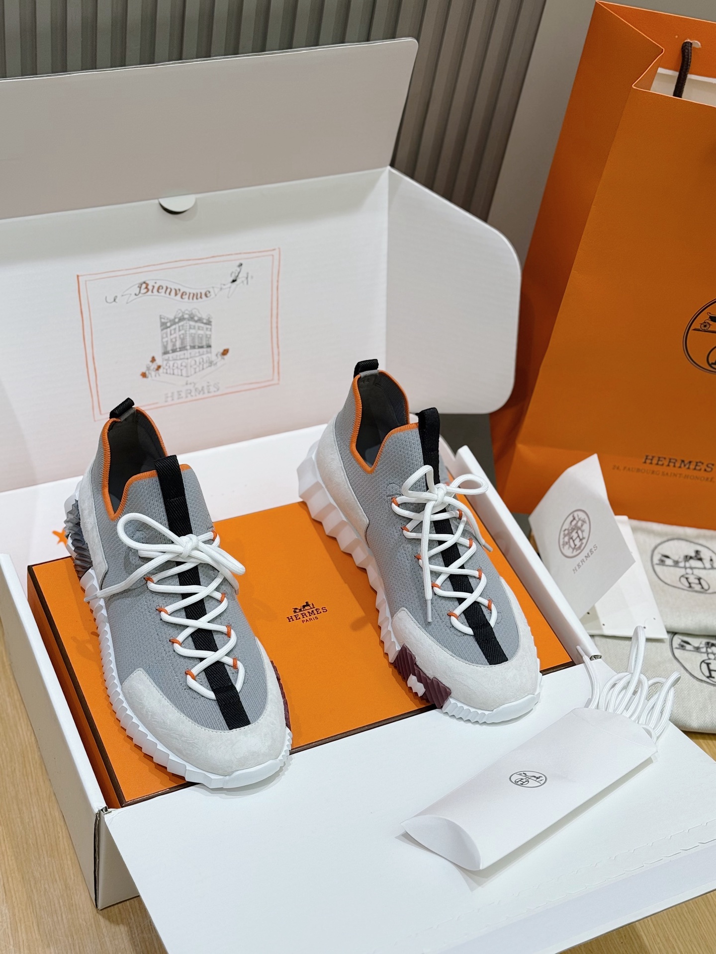 1:1 Replica Hermes shoe Herme bouning — AAA Quality Replica