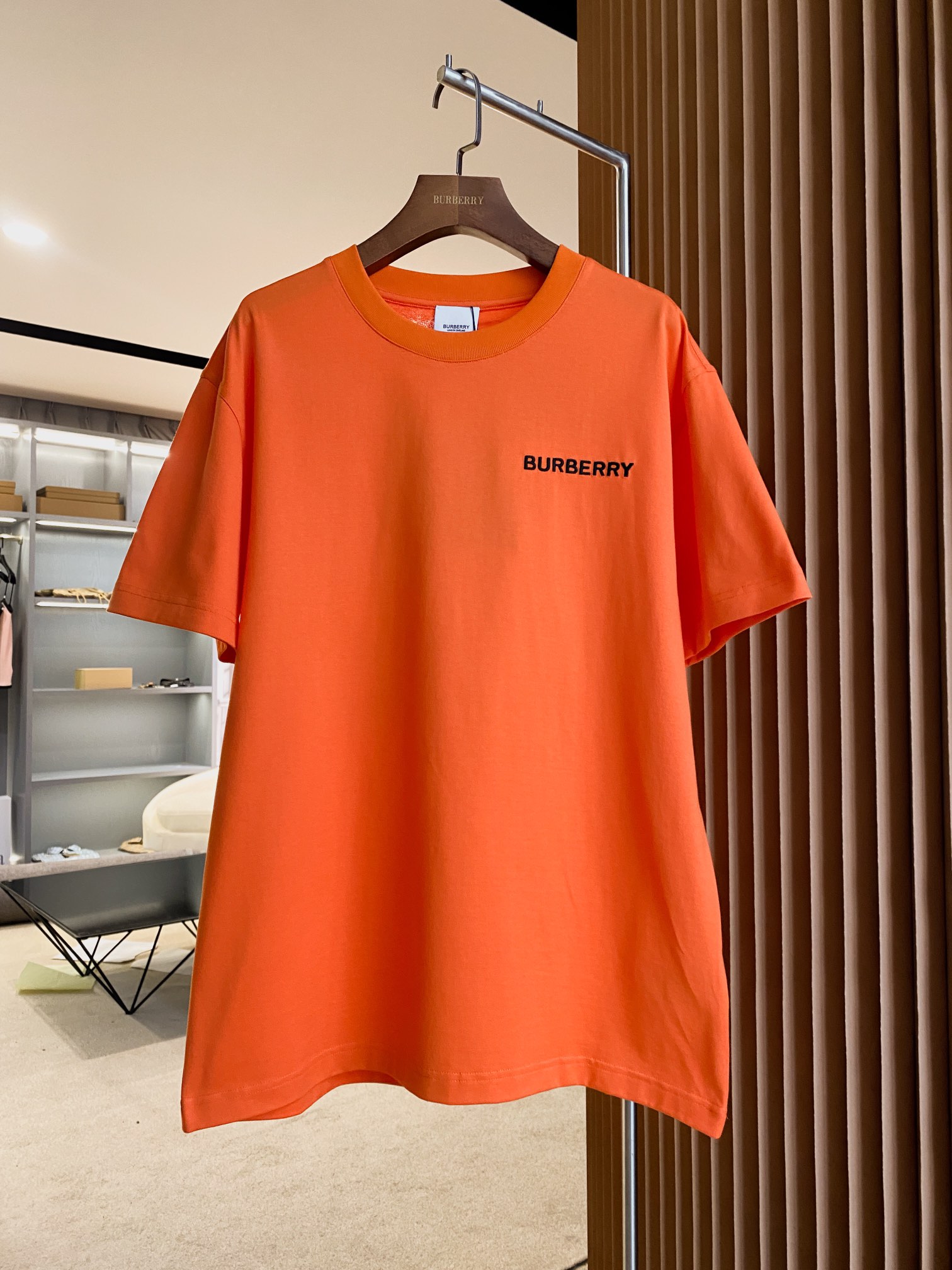 1:1 Replica Burberry men BBR TB T — AAA Quality Replica