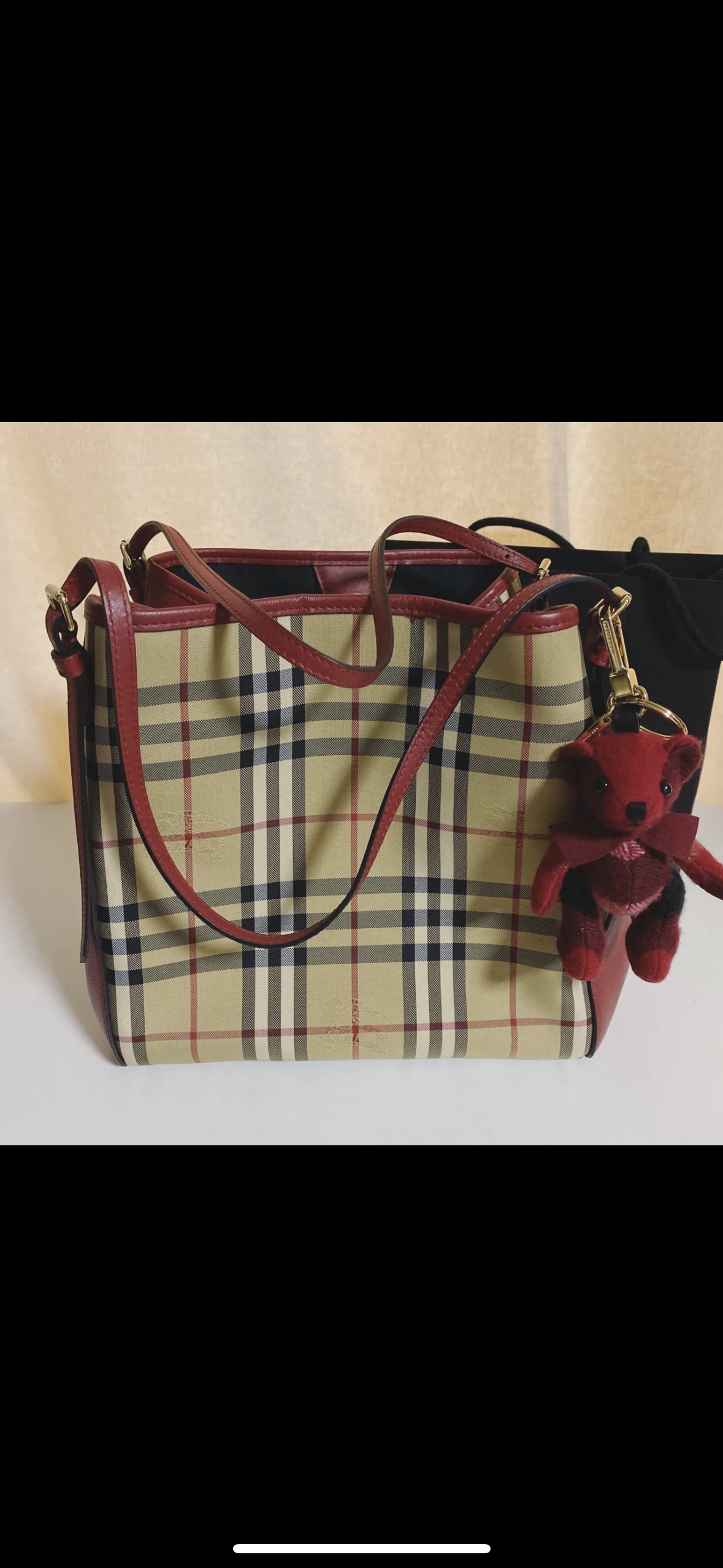 1:1 Replica Burberry bag red — Premium Replica