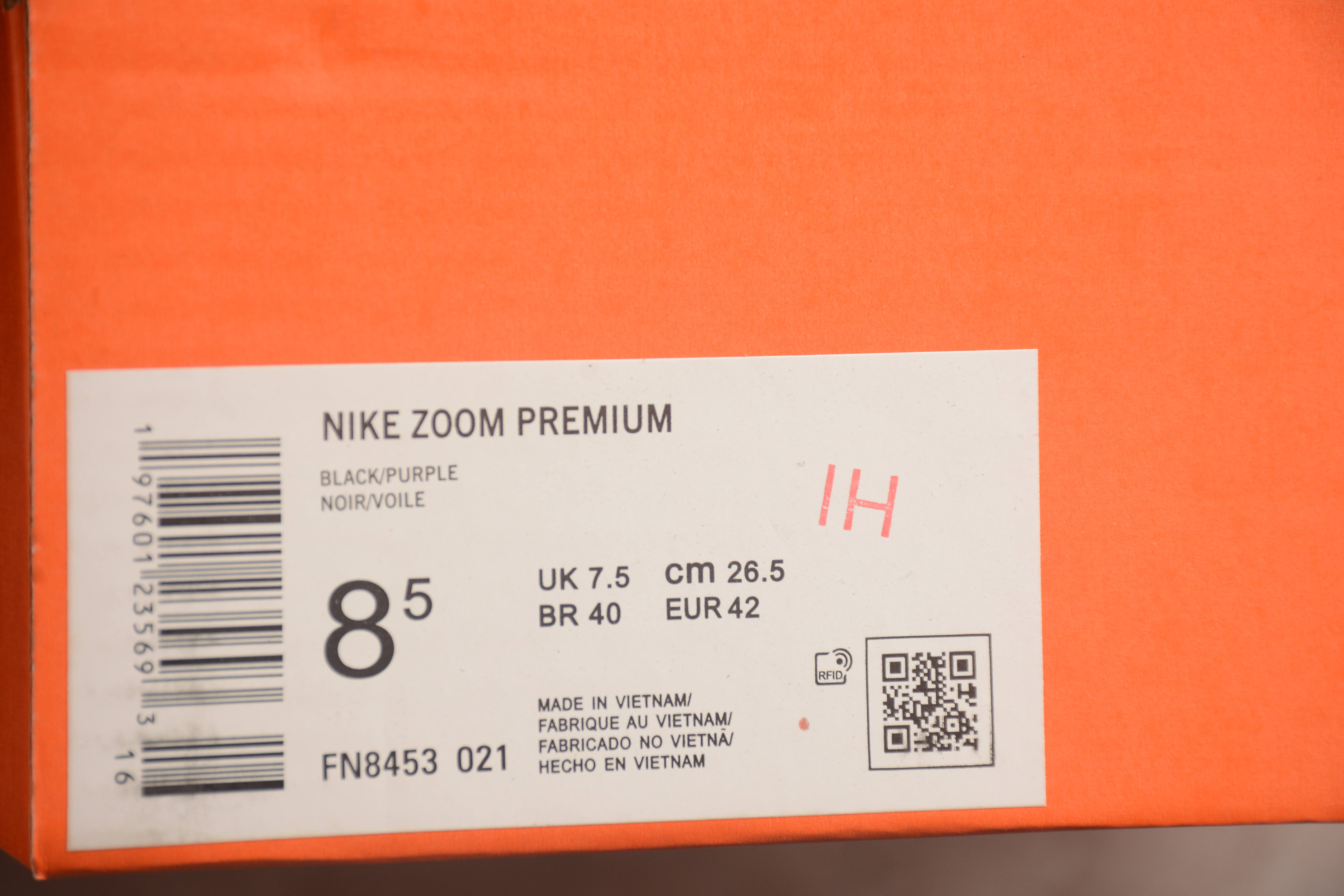 1:1 Replica Nike VOMERO PREMIUM — Premium Replica
