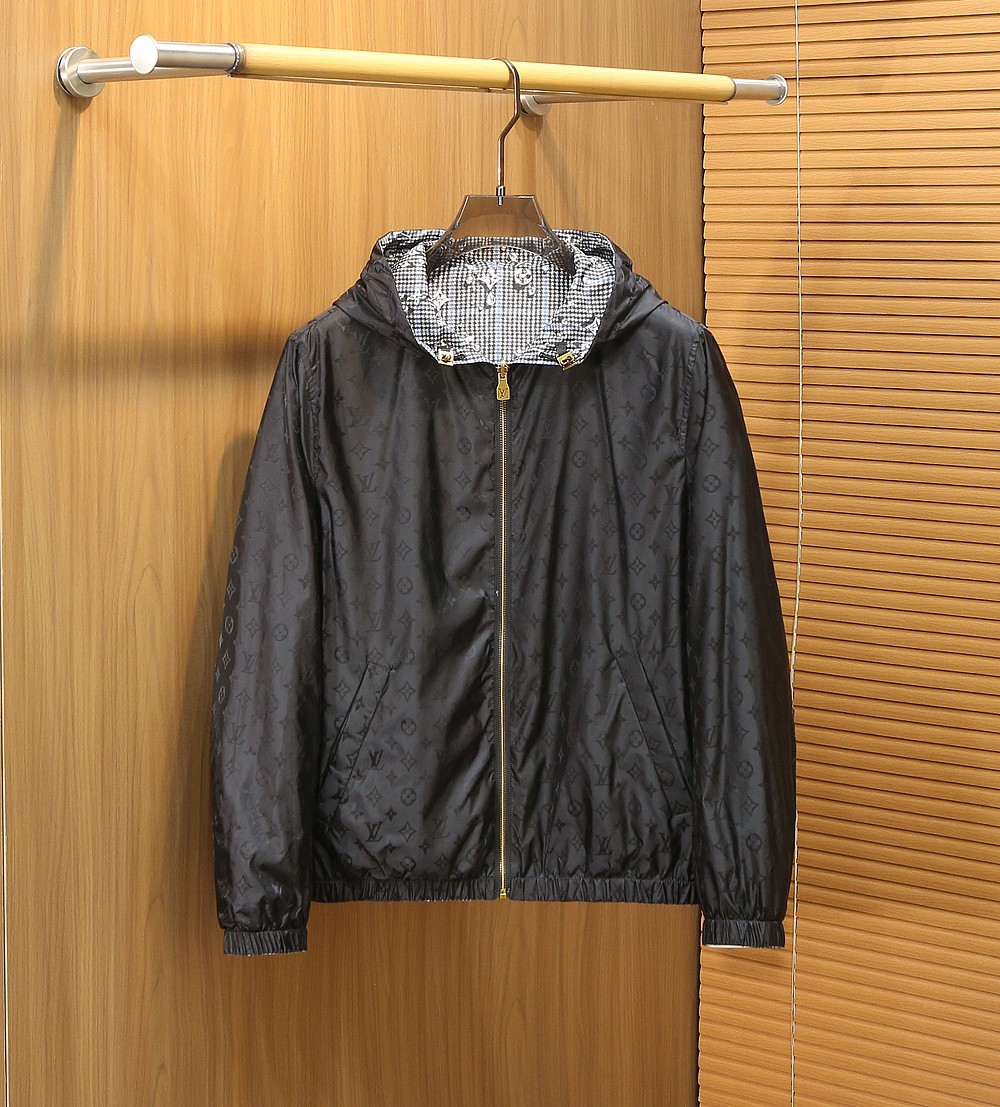 1:1 Replica LV men LV 2026 logo — AAA Quality Replica