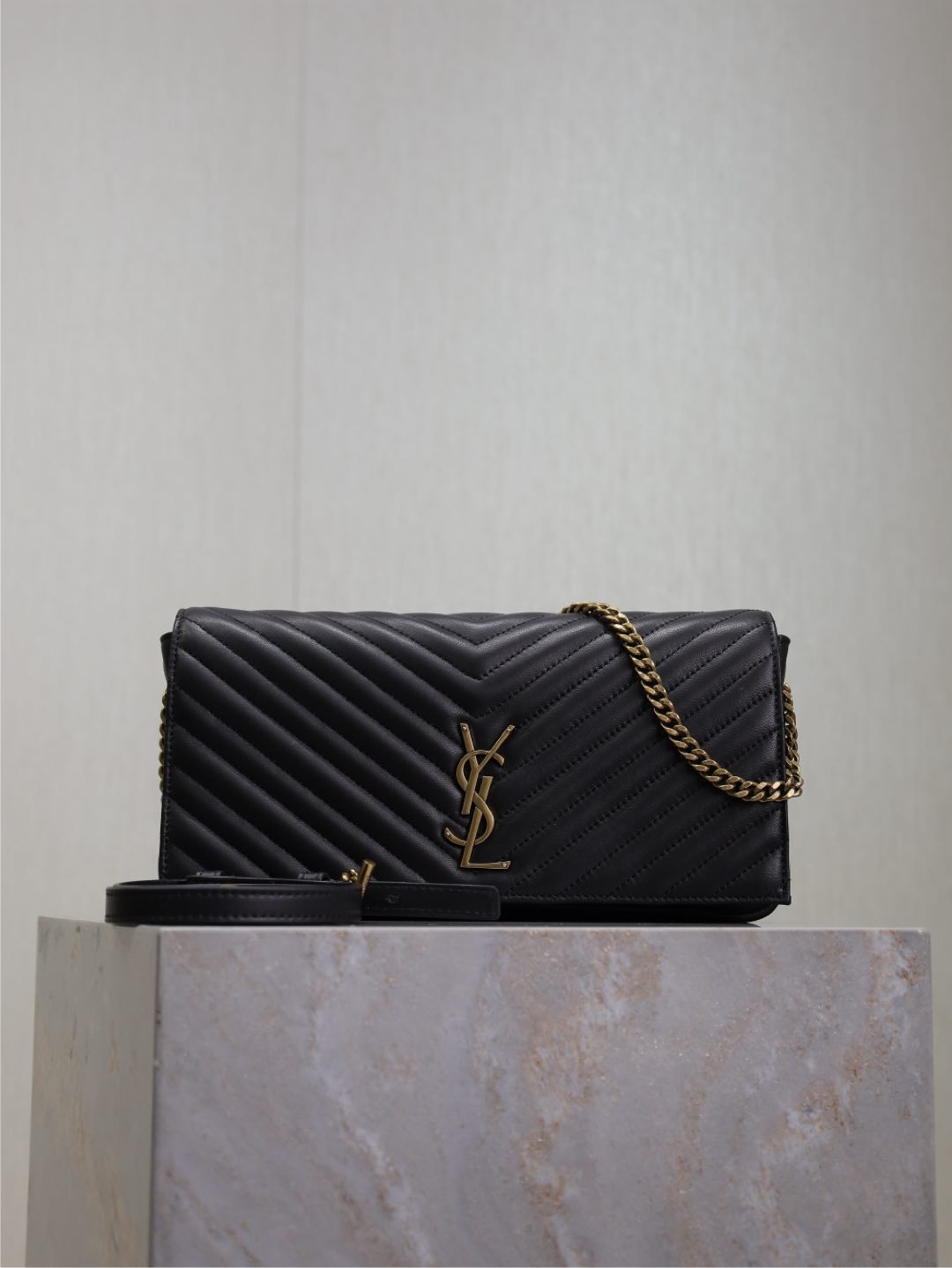 1:1 Replica YSL bag ◽𝑲𝒂𝒕𝒆 ⁹⁹ ◽Embroidery thread style — 1:1 Replica