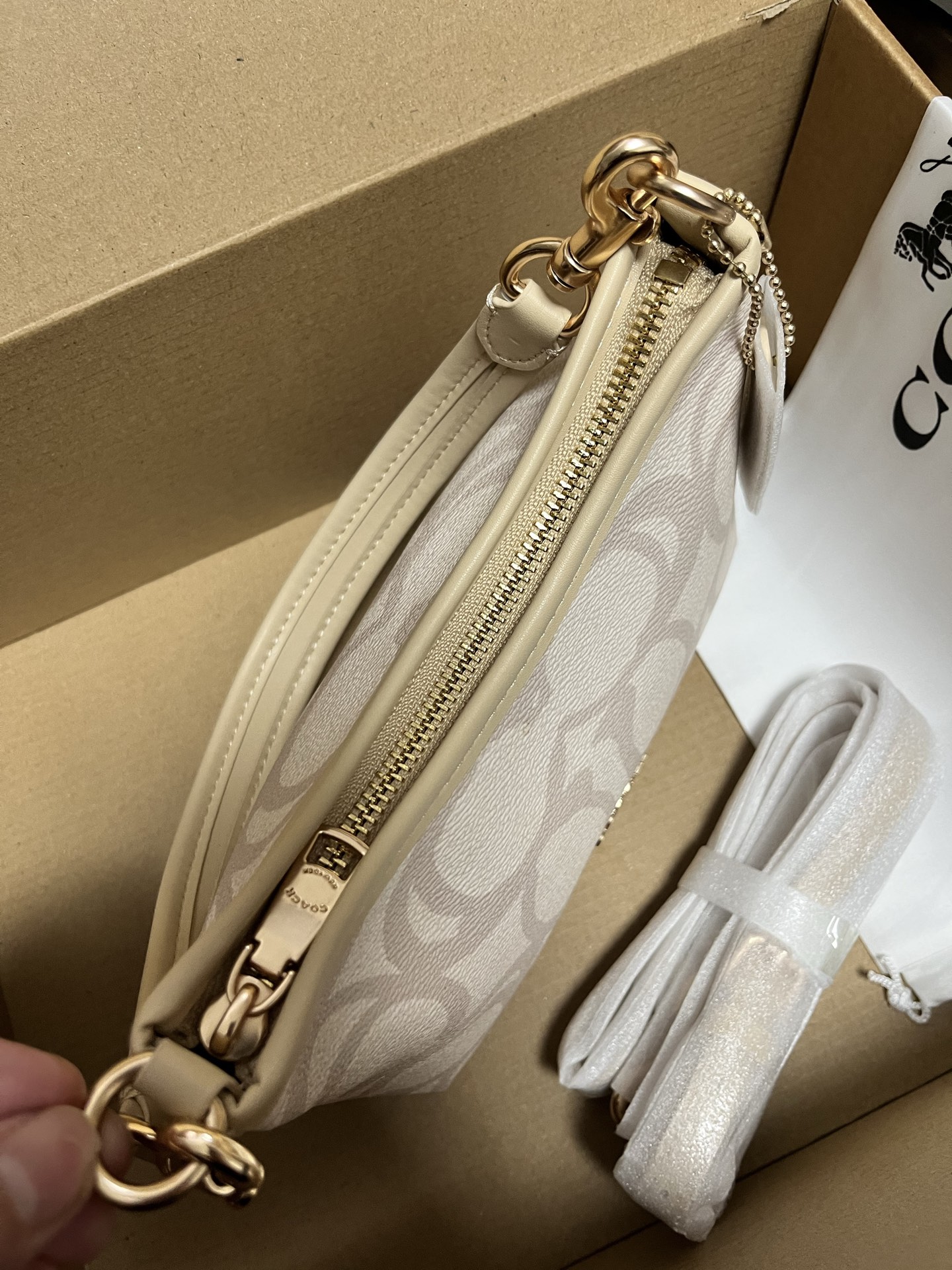 1:1 Replica COACH bag Free shipping — 1:1 Replica