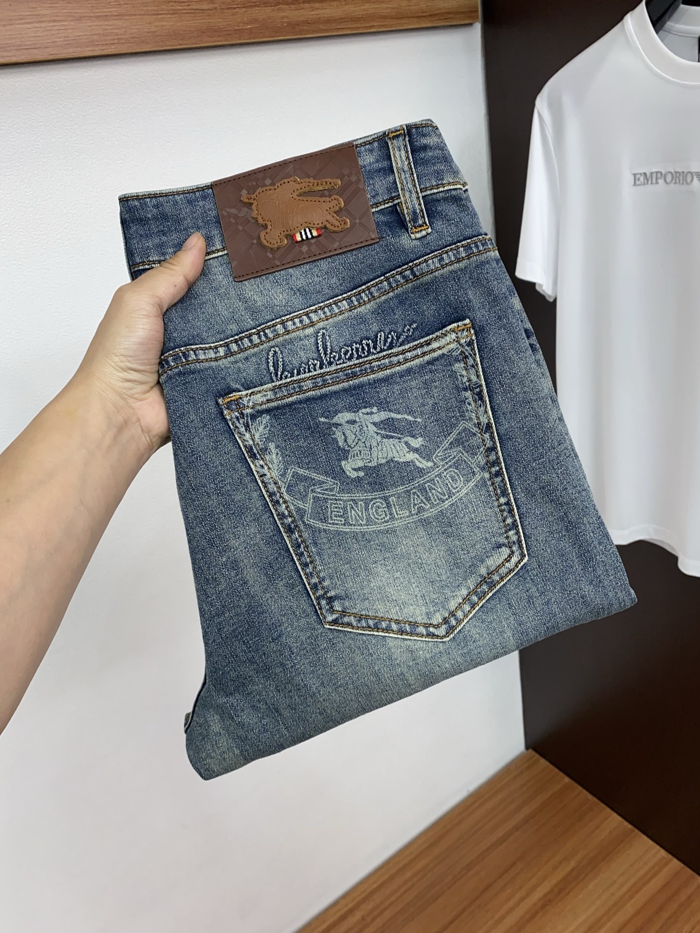 1:1 Replica Burberry men replica
