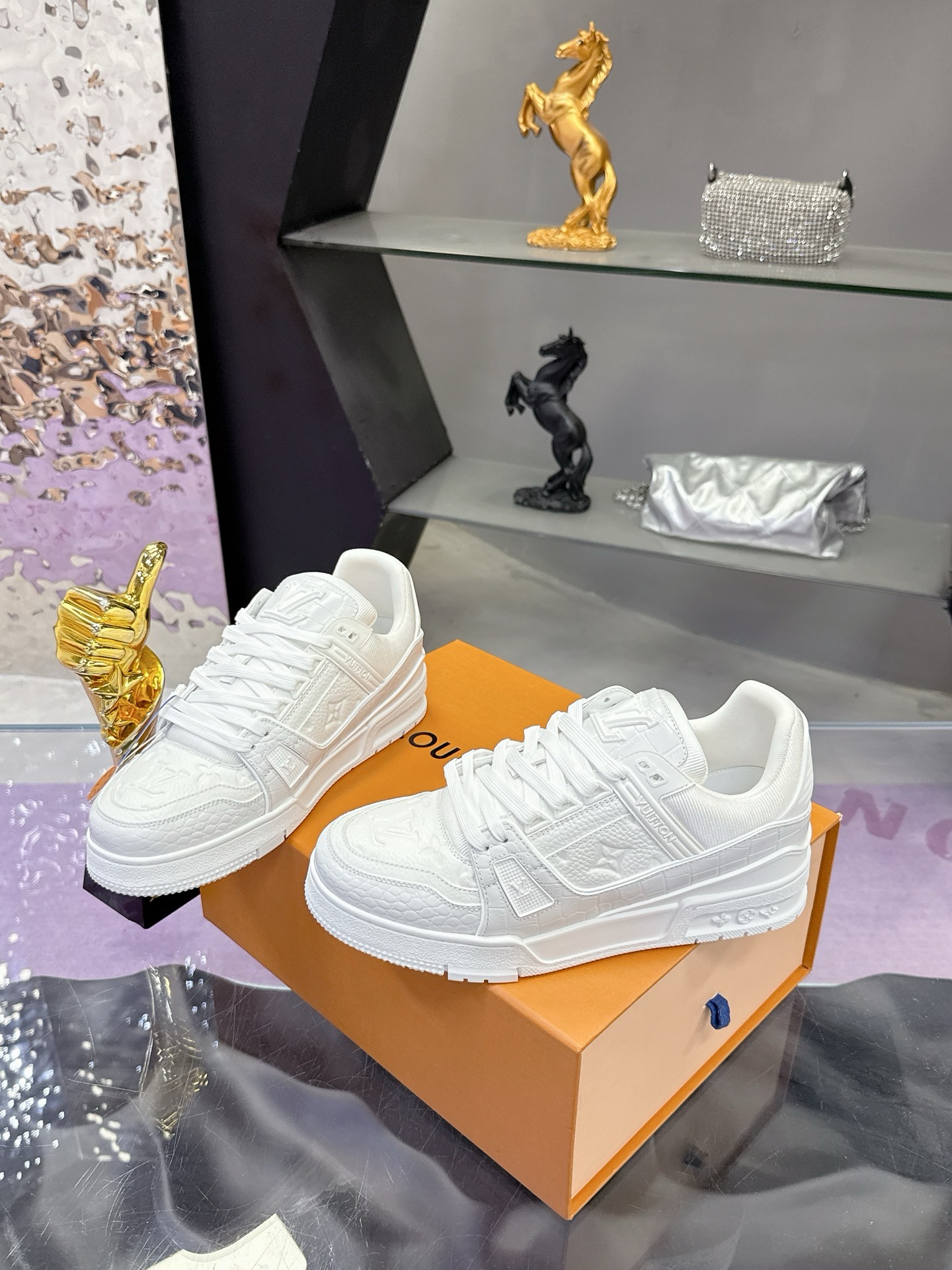 1:1 Replica Louis Vuitton shoe White — AAA Quality Replica
