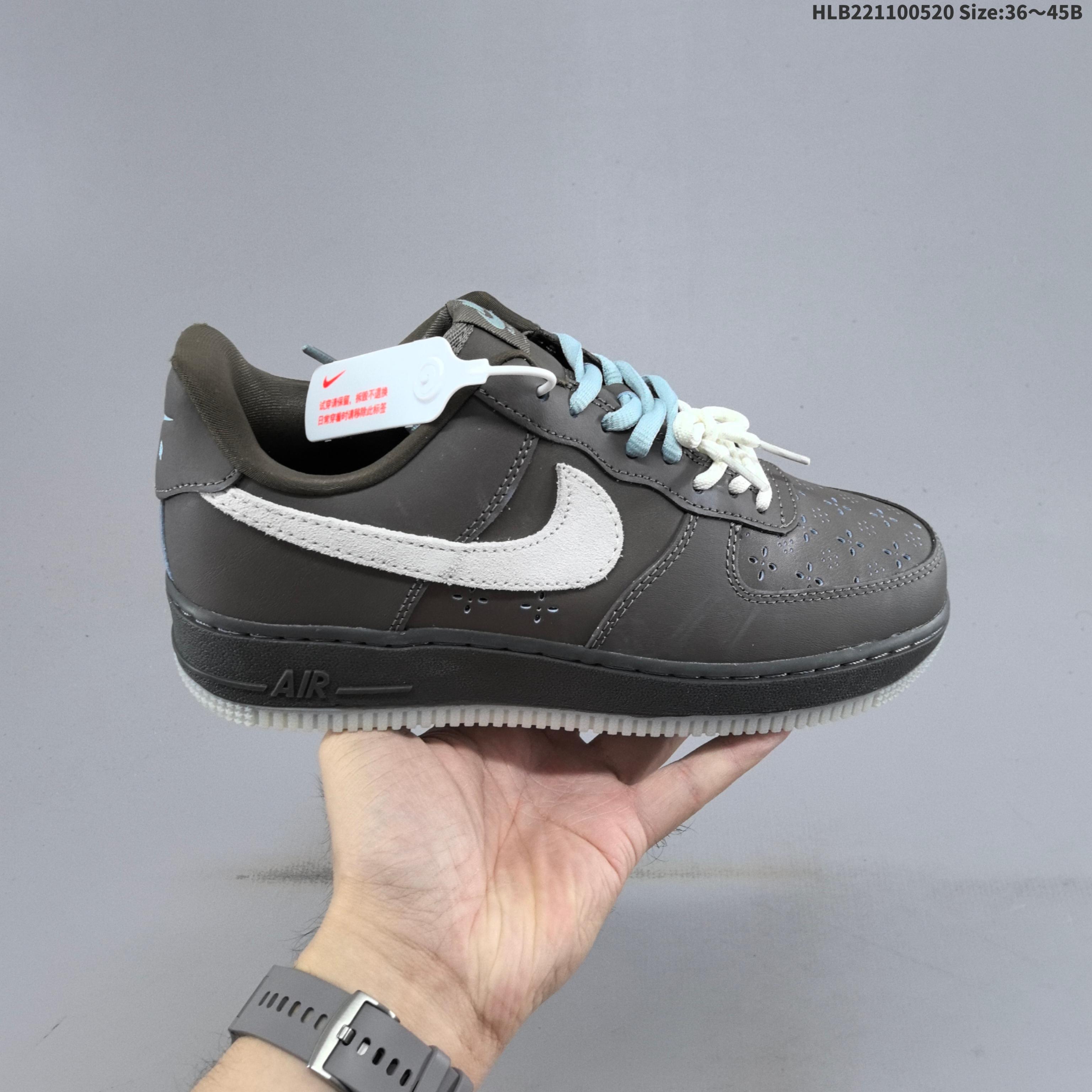 1:1 Replica Nike Air Force 1“07 Force 1 — AAA Quality Replica