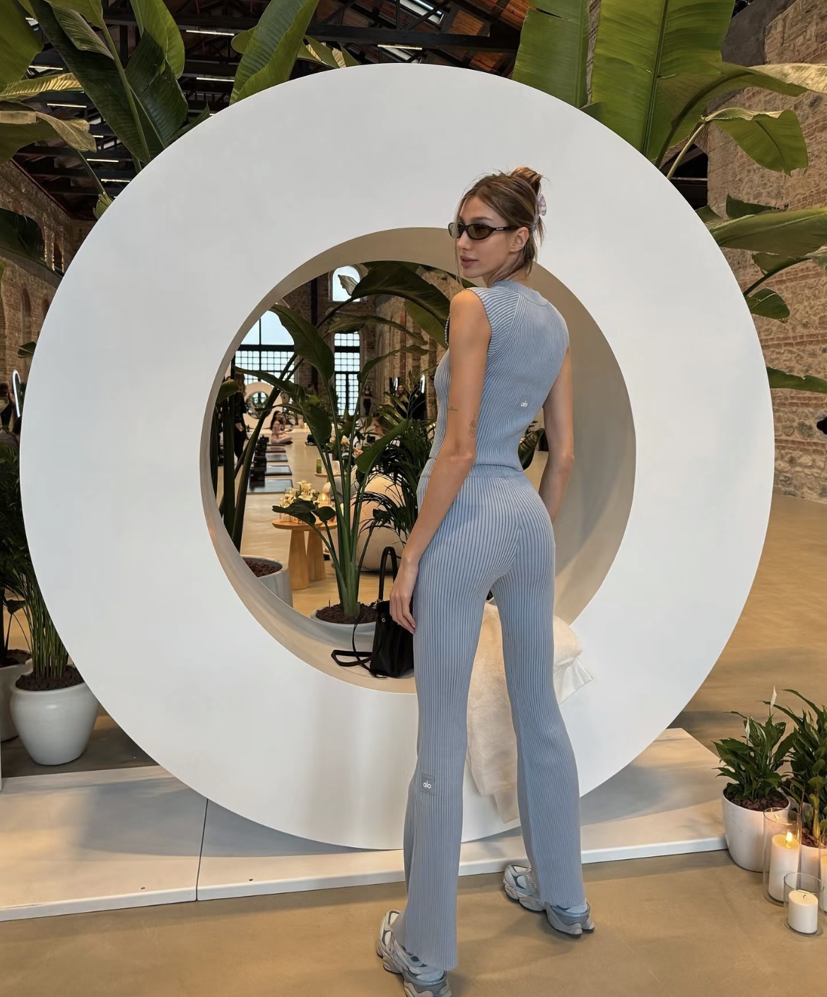 1:1 Replica Alo Leggings lululemon — AAA Quality Replica