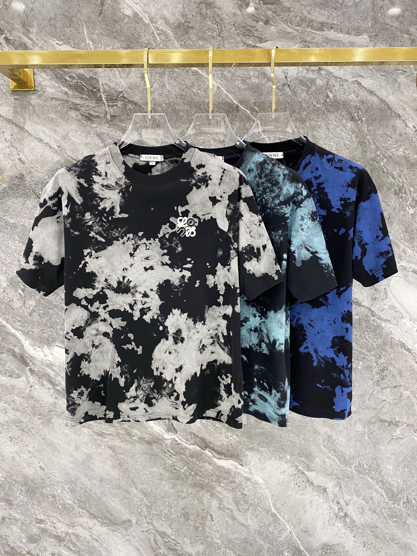 1:1 Replica Loewe men Loeweloewe T — Premium Replica