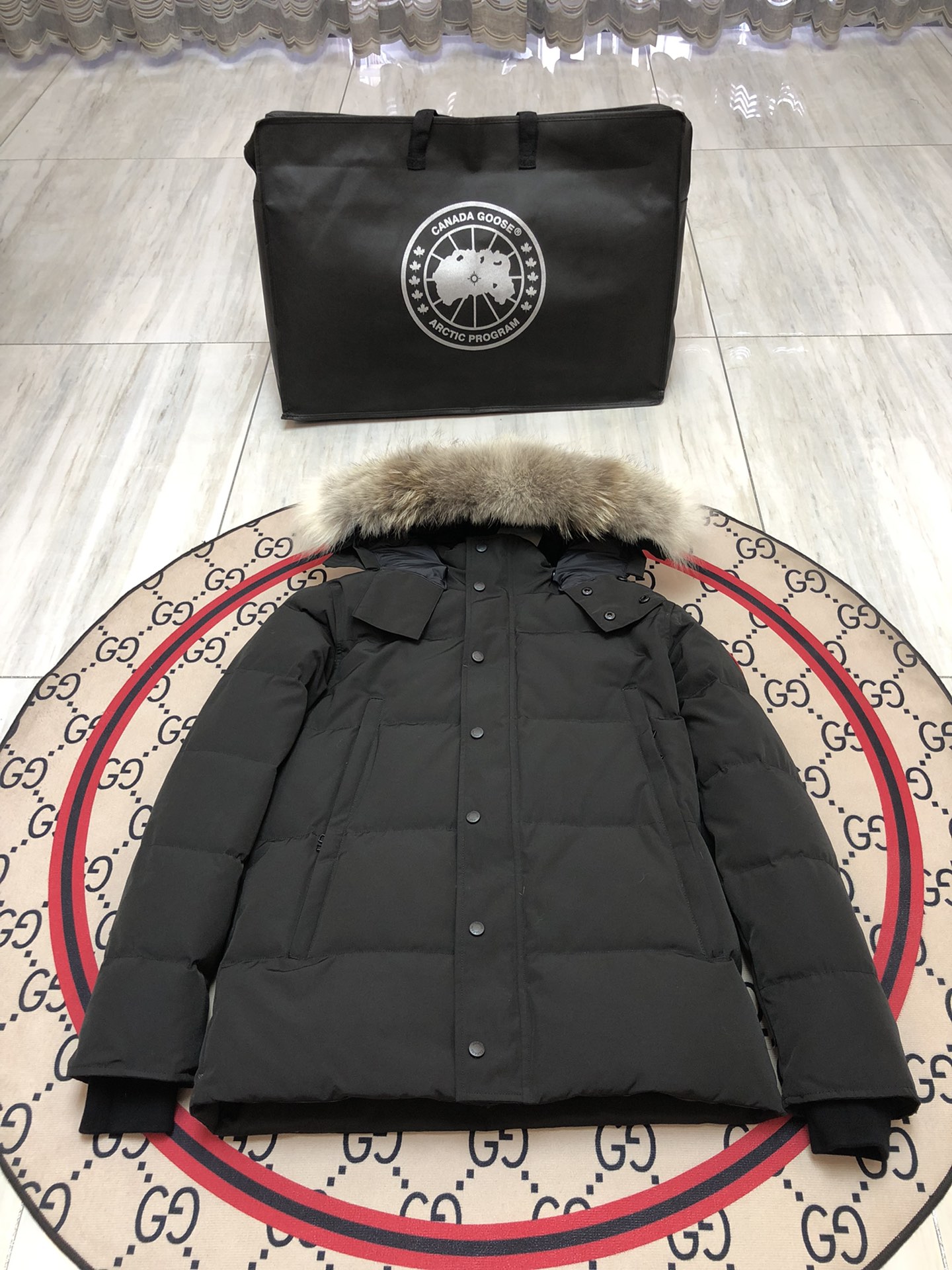 1:1 Replica GOOSE down jacket Wyndham 29 — Premium Replica