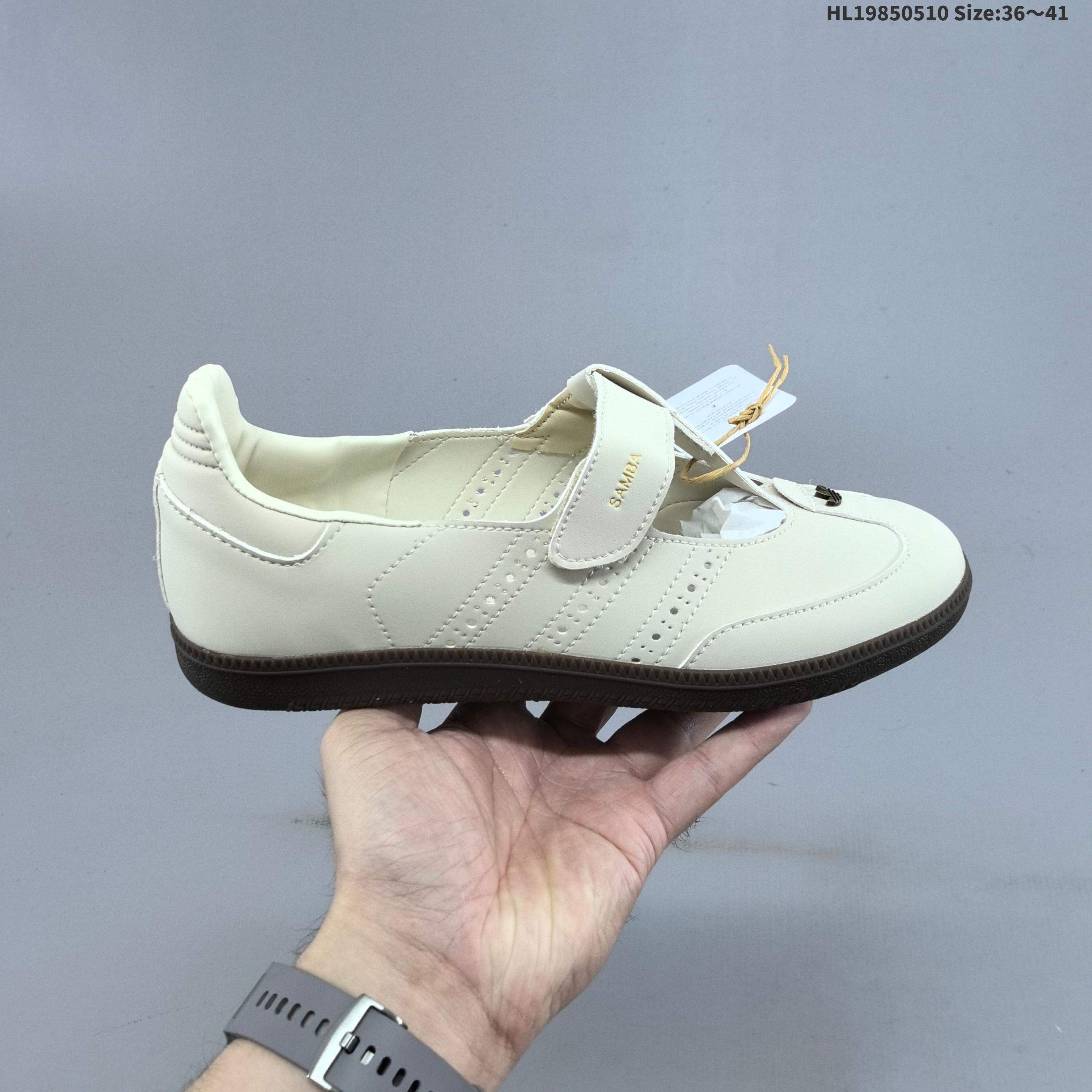 1:1 Replica Adidas Samba Jane — AAA Quality Replica