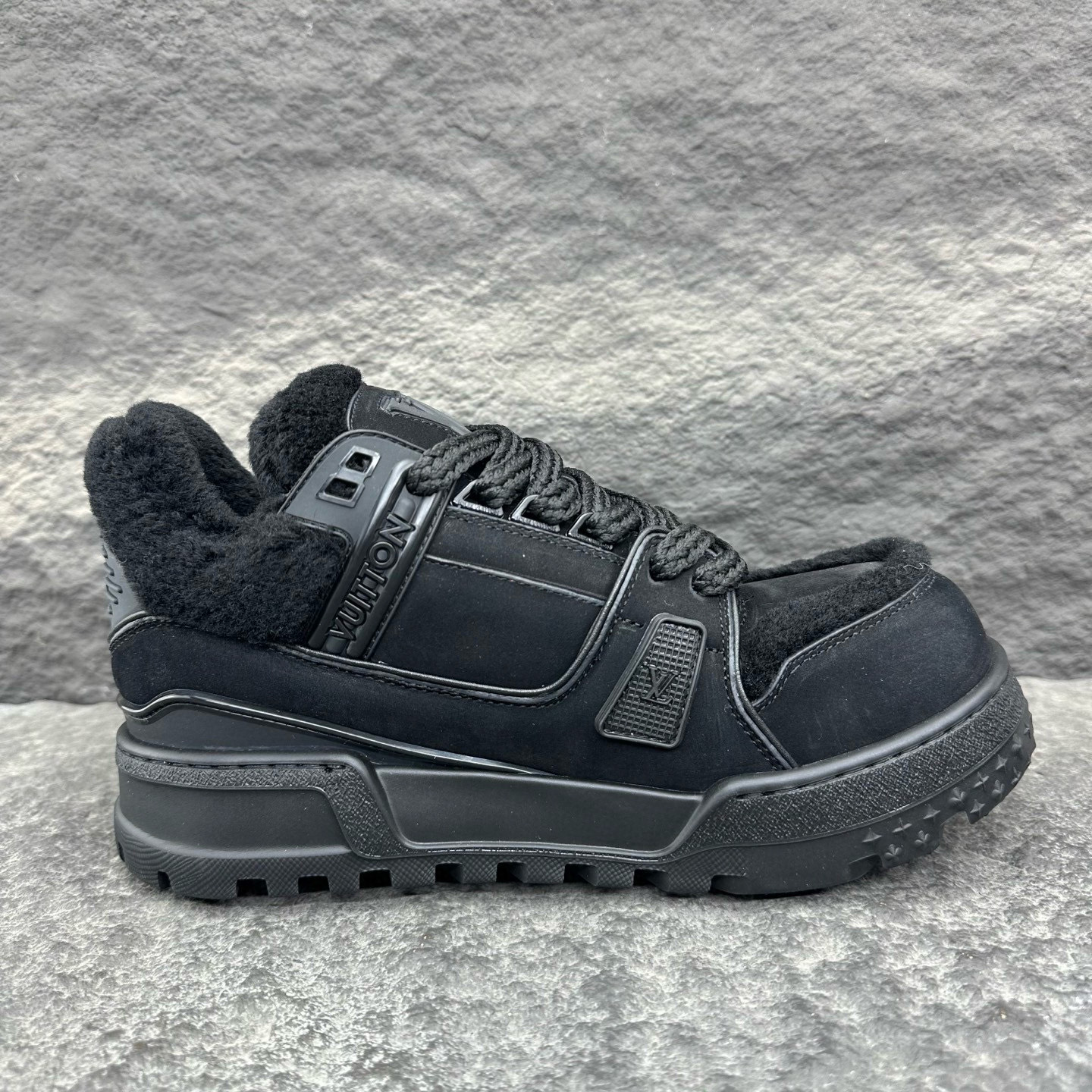 1:1 Replica Louis Vuitton shoe Untitled — 1:1 Replica