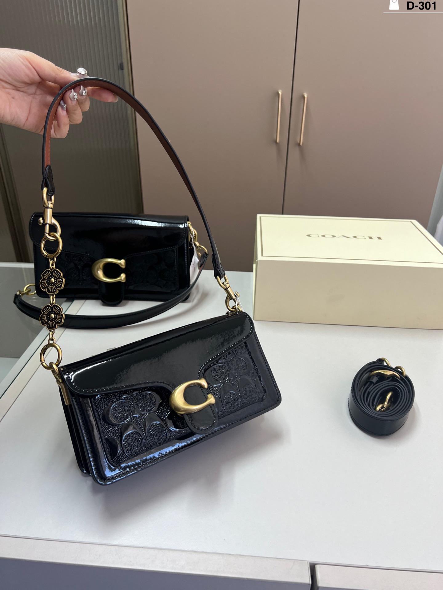 1:1 Replica COACH bag small — Premium Replica