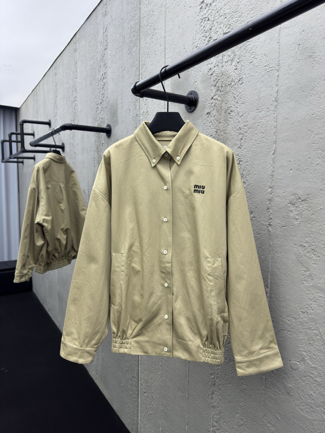 1:1 Replica MIUMIU men Miu embroidered buttoned jacket — 1:1 Replica