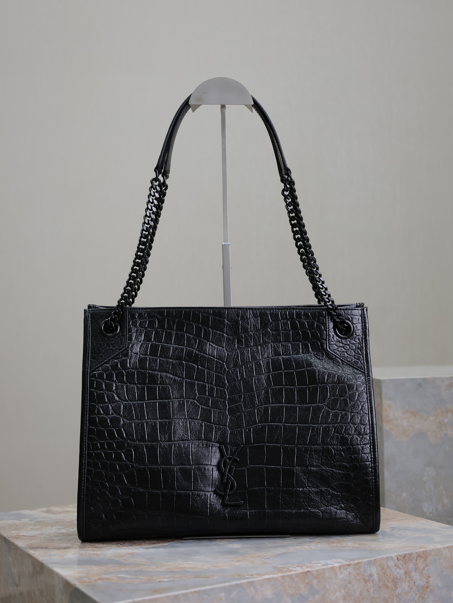1:1 Replica YSL bag Black — Premium Replica