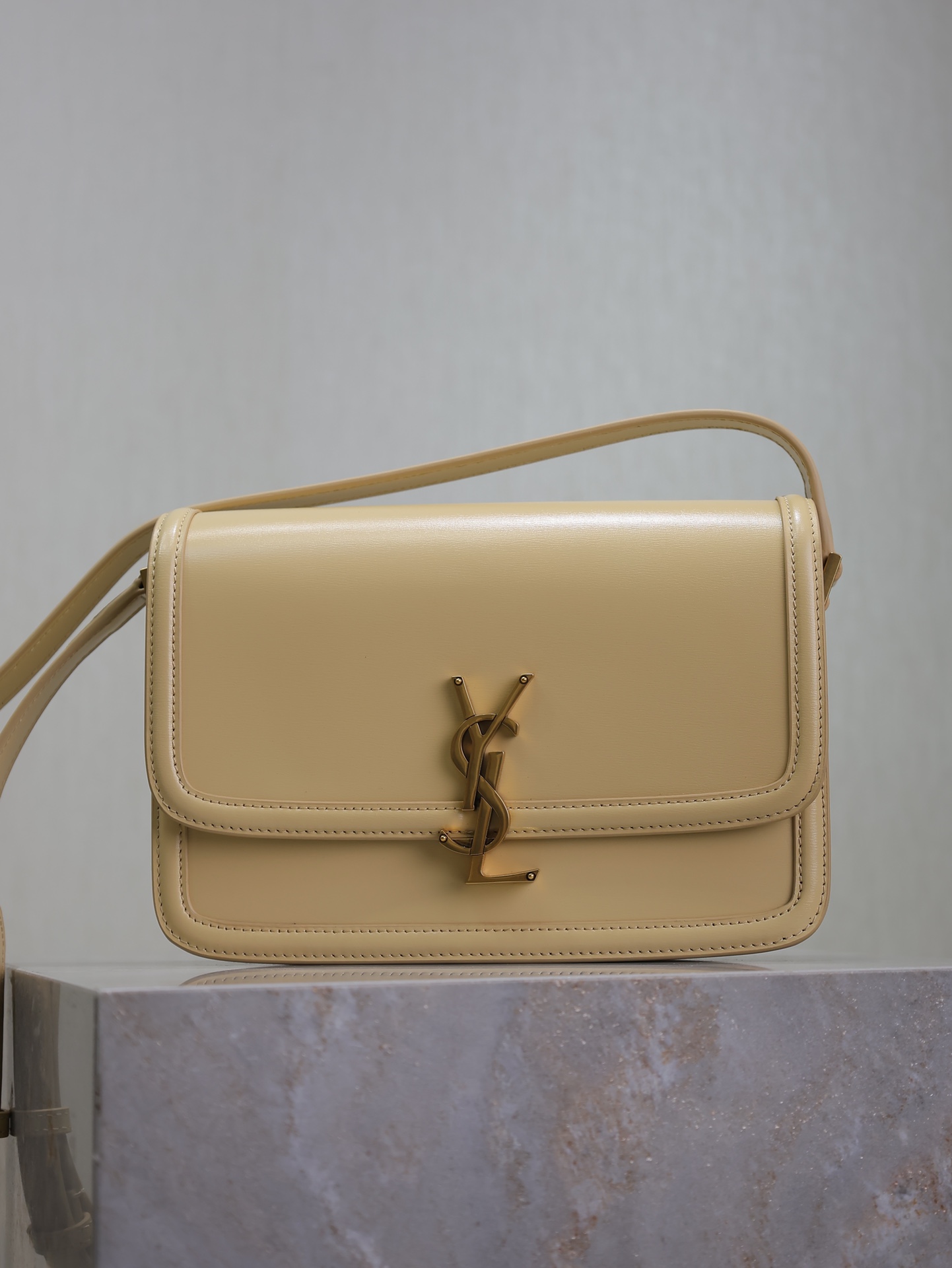 1:1 Replica YSL bag apricot — Premium Replica