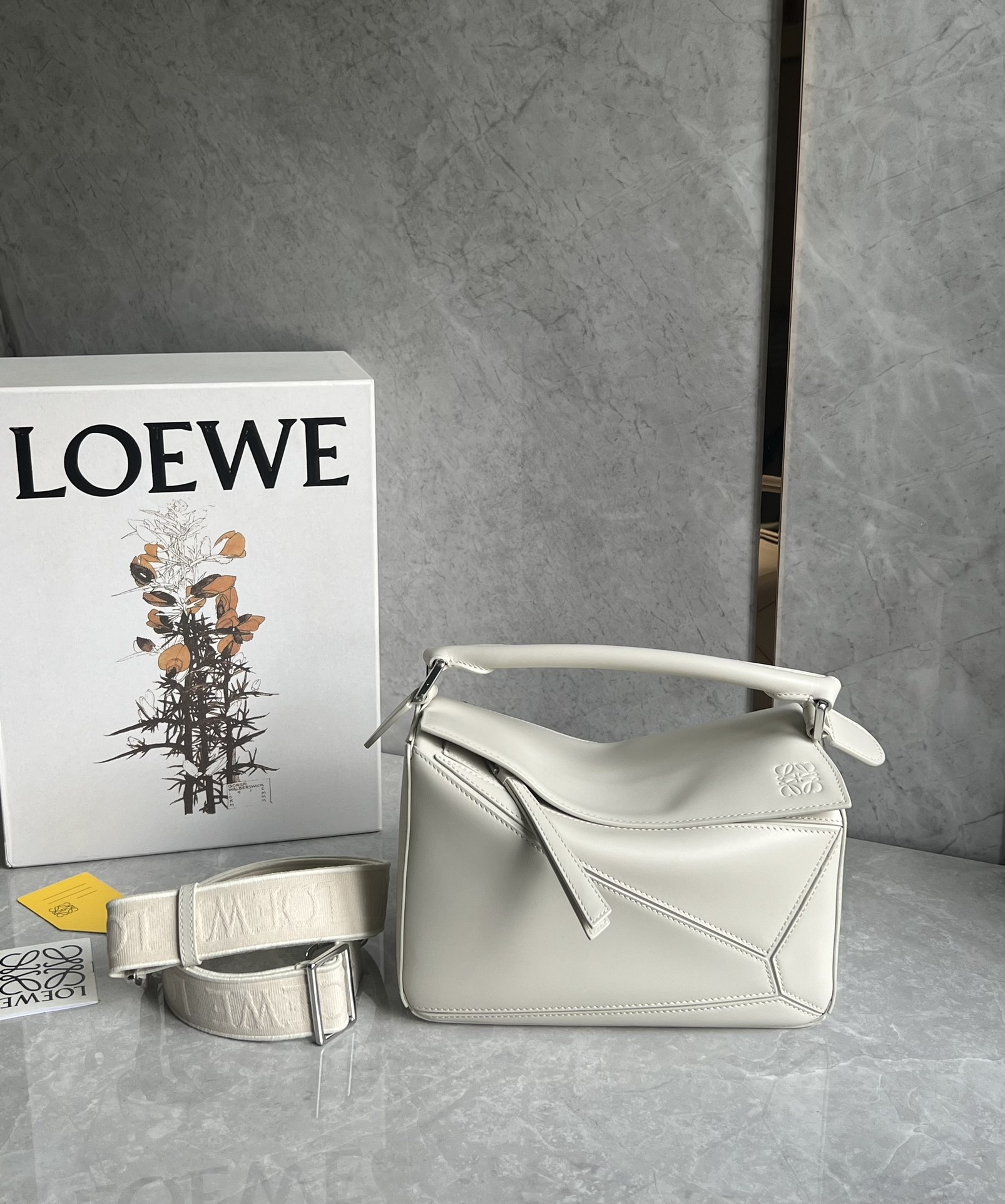 1:1 Replica LOEWE bag ꫛꫀꪝ — Premium Replica