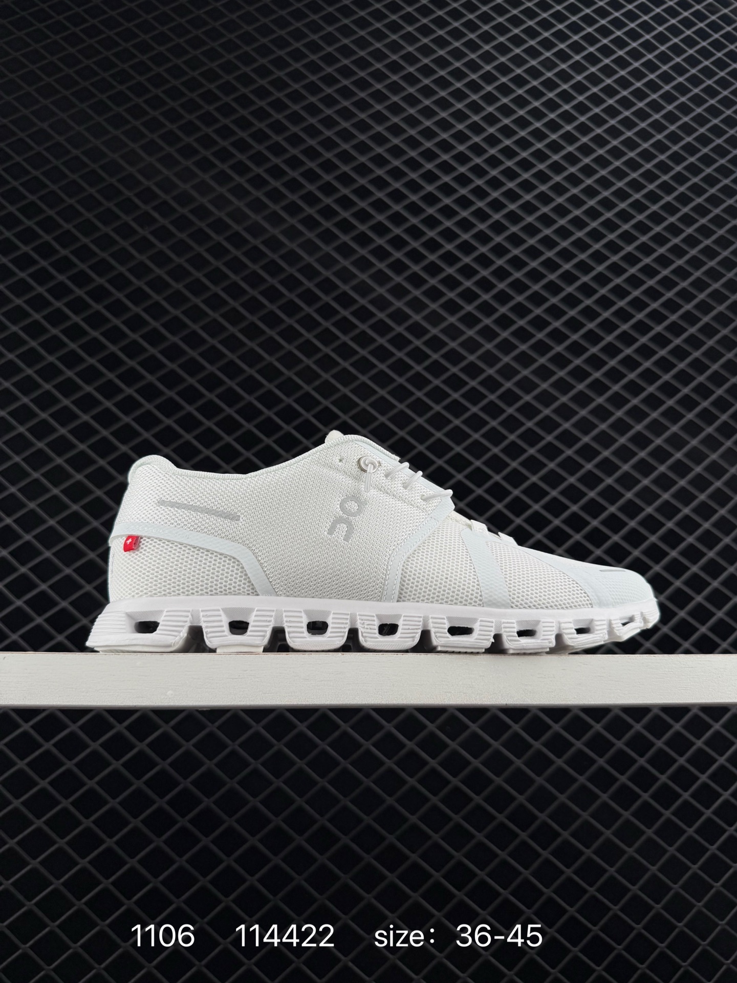 1:1 Replica On Running Cloud X On Cloudsurfer “ ” On — AAA Quality Replica