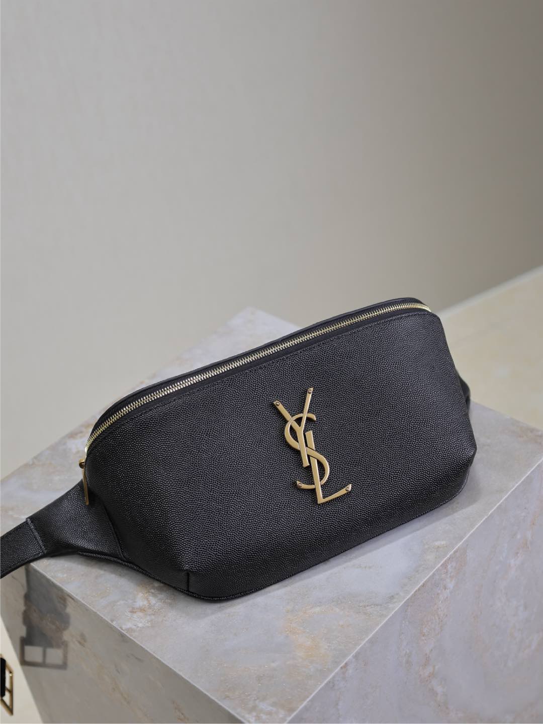 1:1 Replica YSL bag Black — Premium Replica