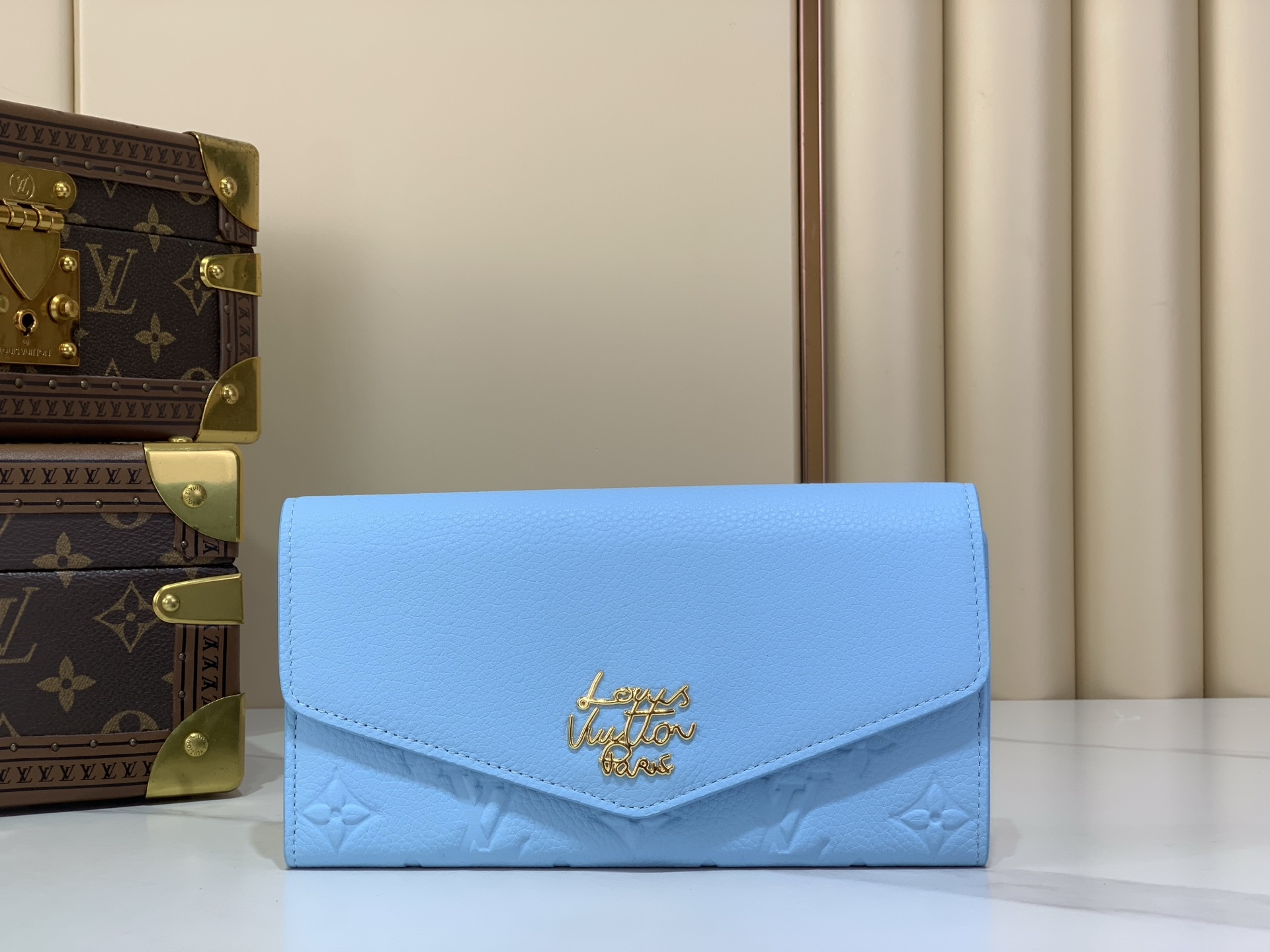 1:1 Replica LV bag Sarah M27664 — AAA Quality Replica