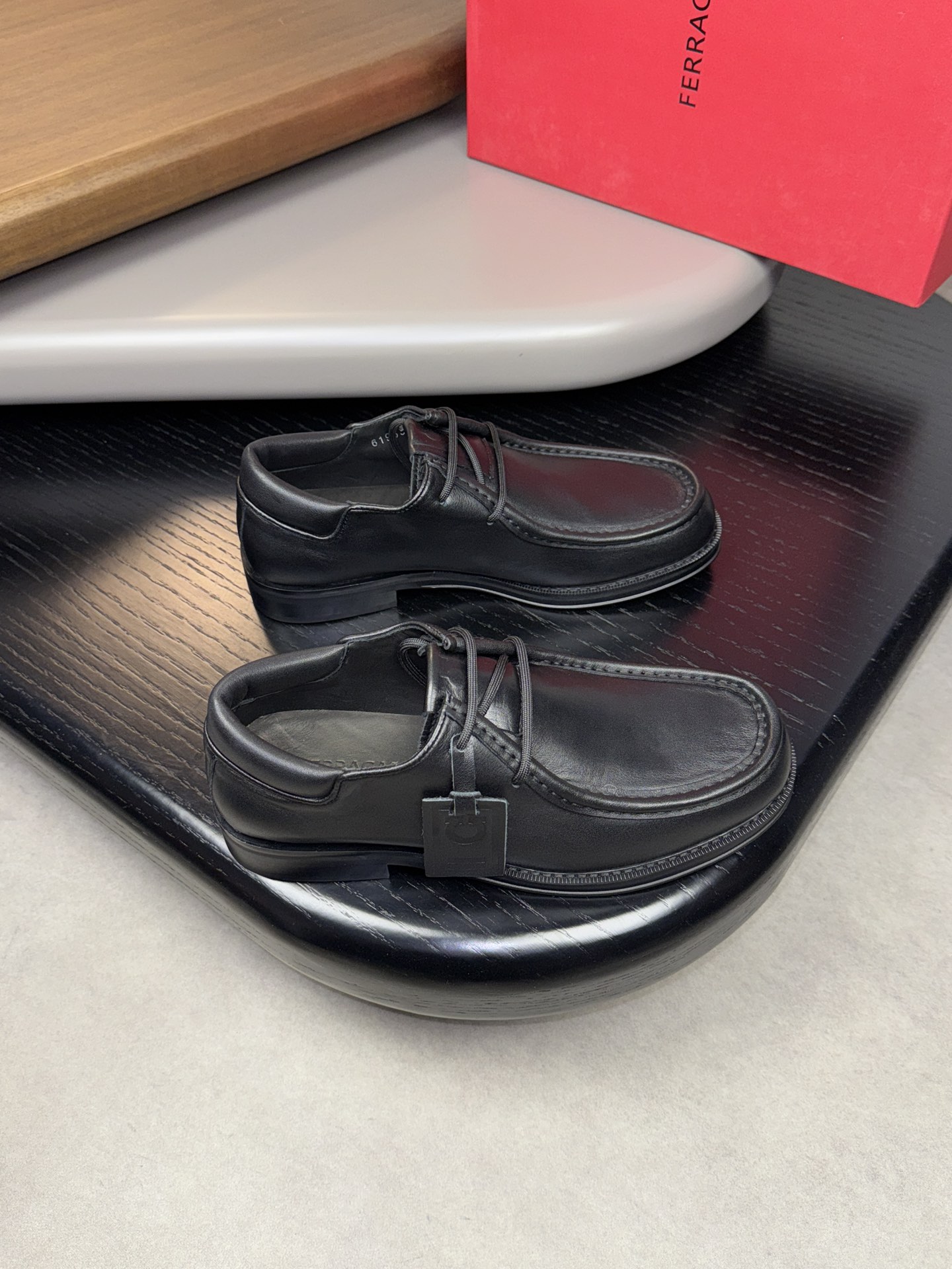 1:1 Replica Ferragamo shoe — Premium Replica