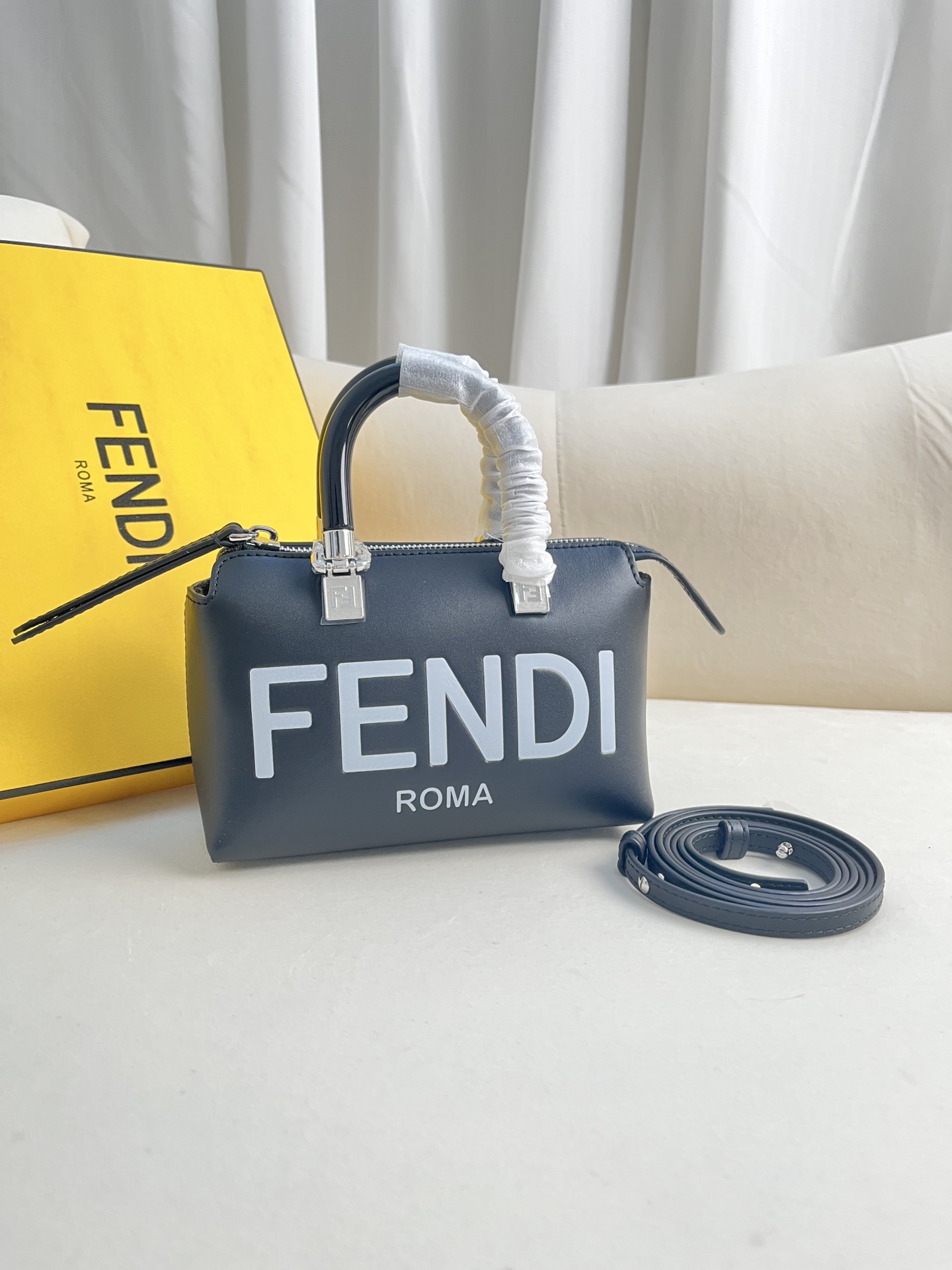 1:1 Replica Fendi bag Premium — AAA Quality Replica