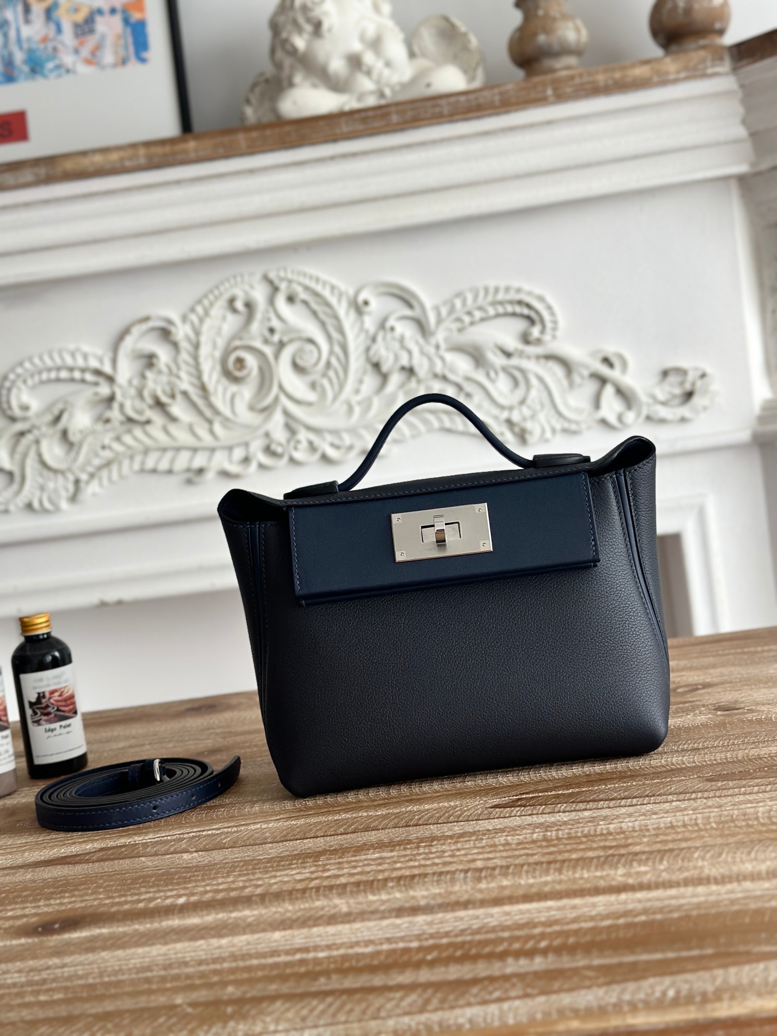 1:1 Replica Hermes bag Half hand sewing mini 2424 — AAA Quality Replica