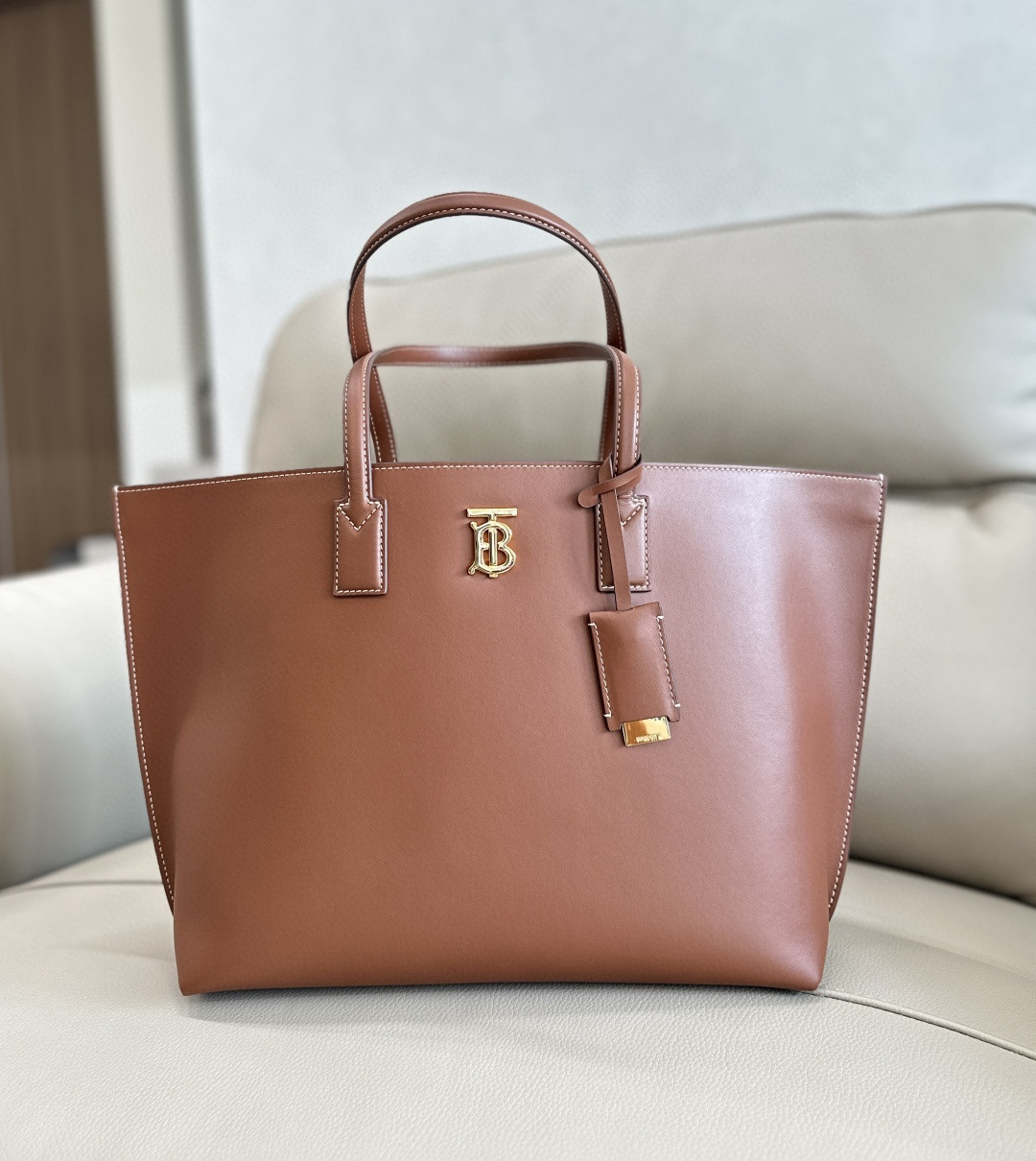 1:1 Replica Burberry bag B Thomas Burberry — 1:1 Replica