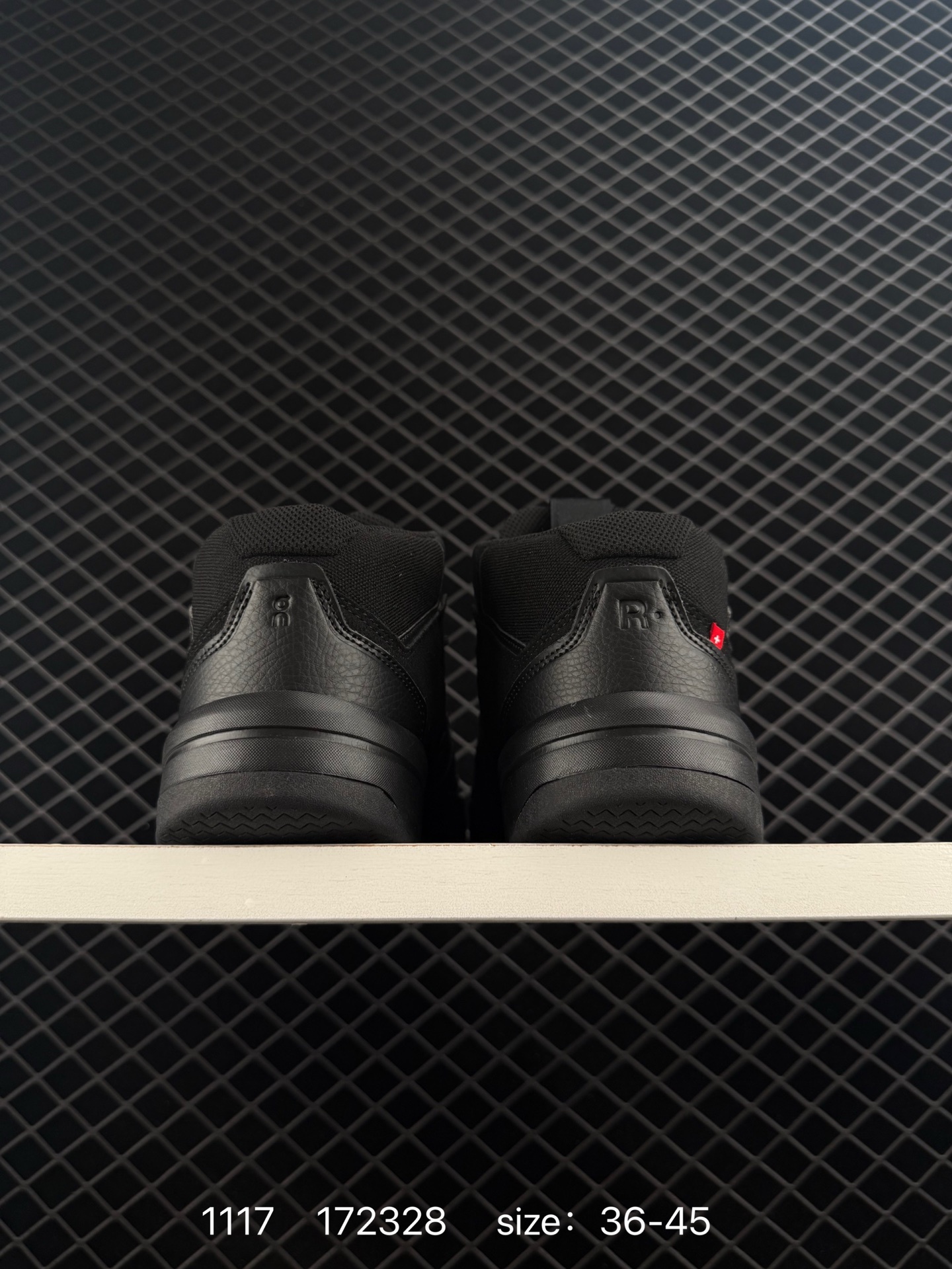 1:1 Replica Other On Running / — AAA Quality Replica