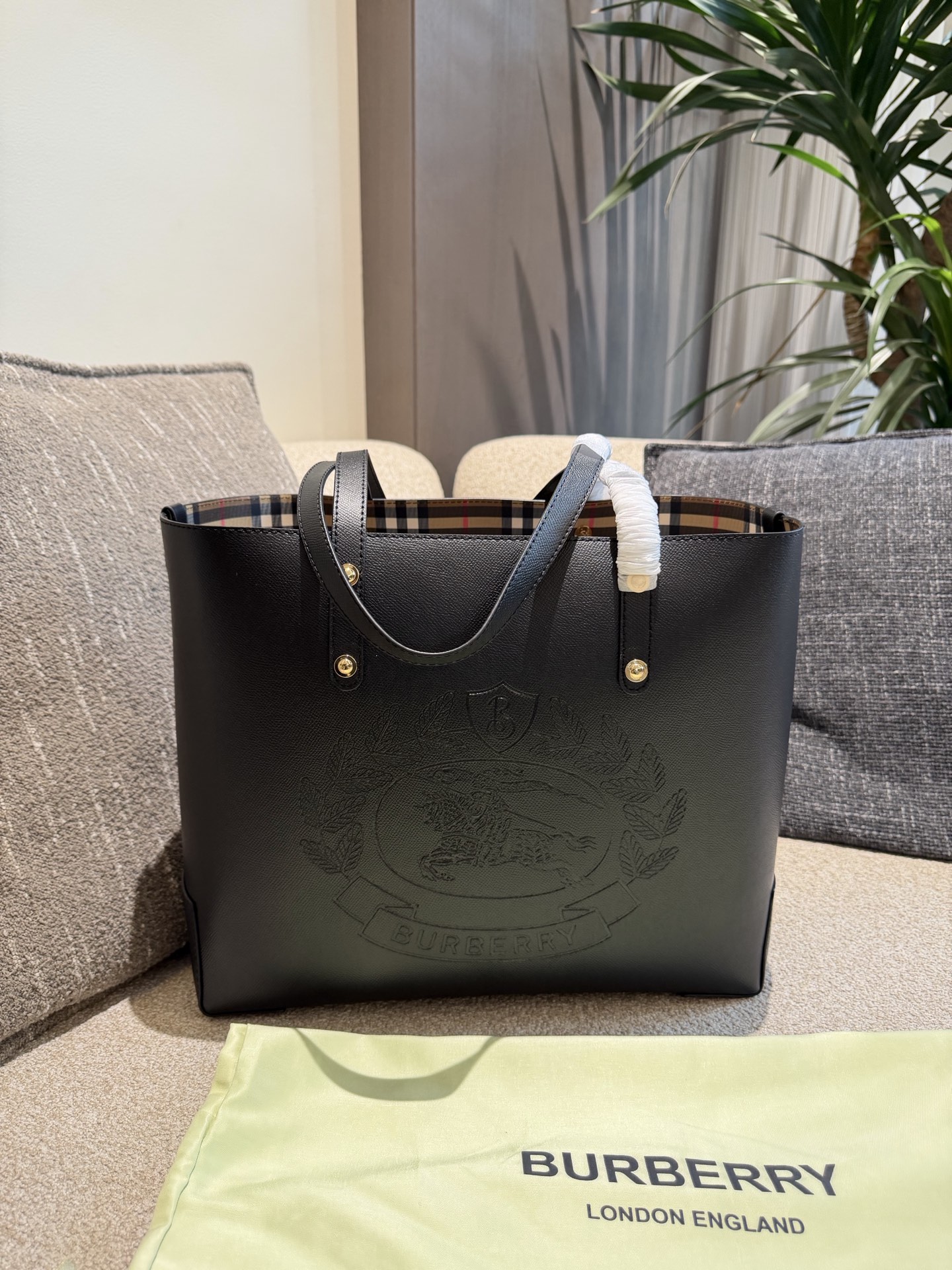 1:1 Replica Burberry bag Burberry — AAA Quality Replica