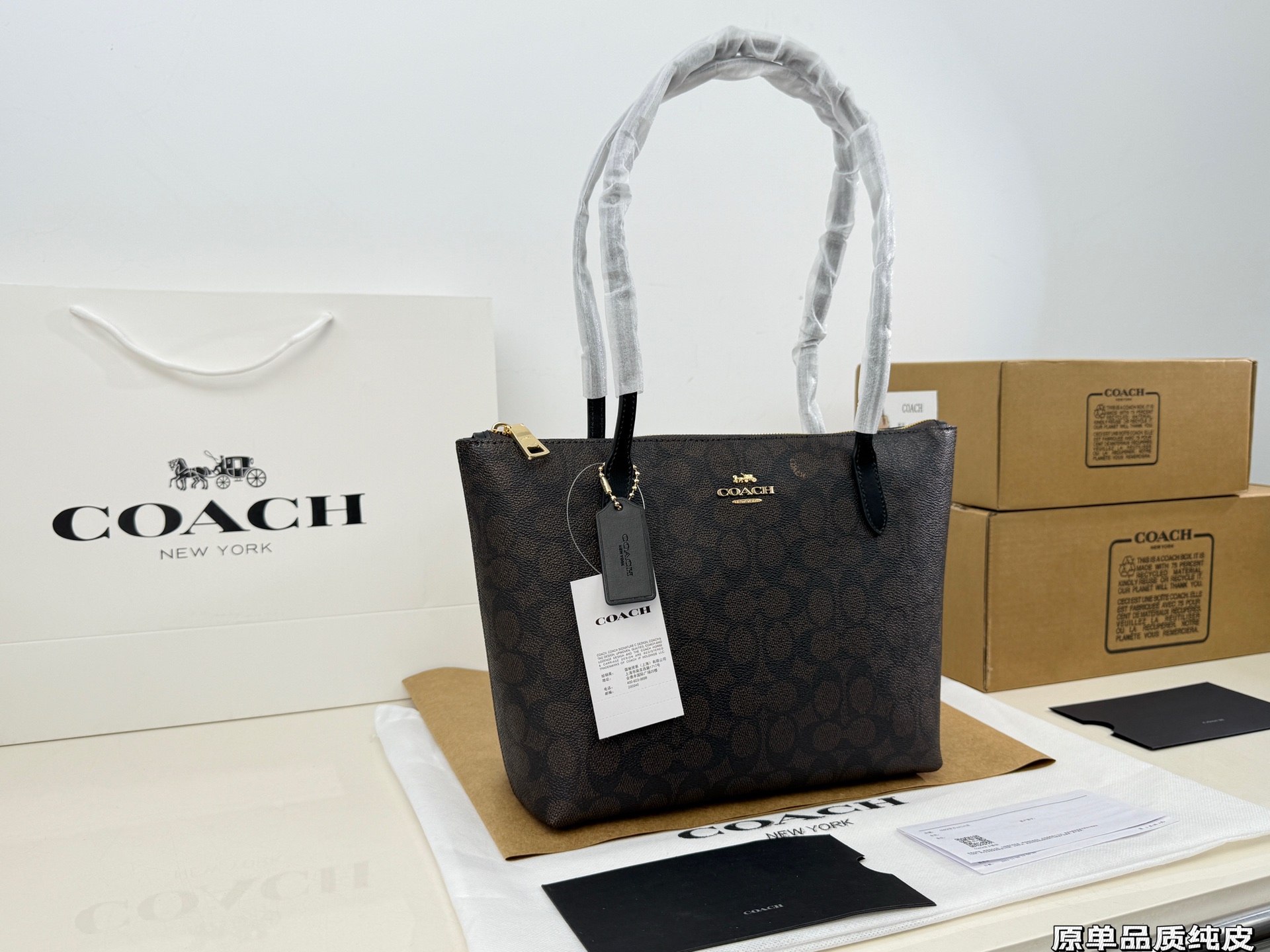 1:1 Replica COACH bag replica