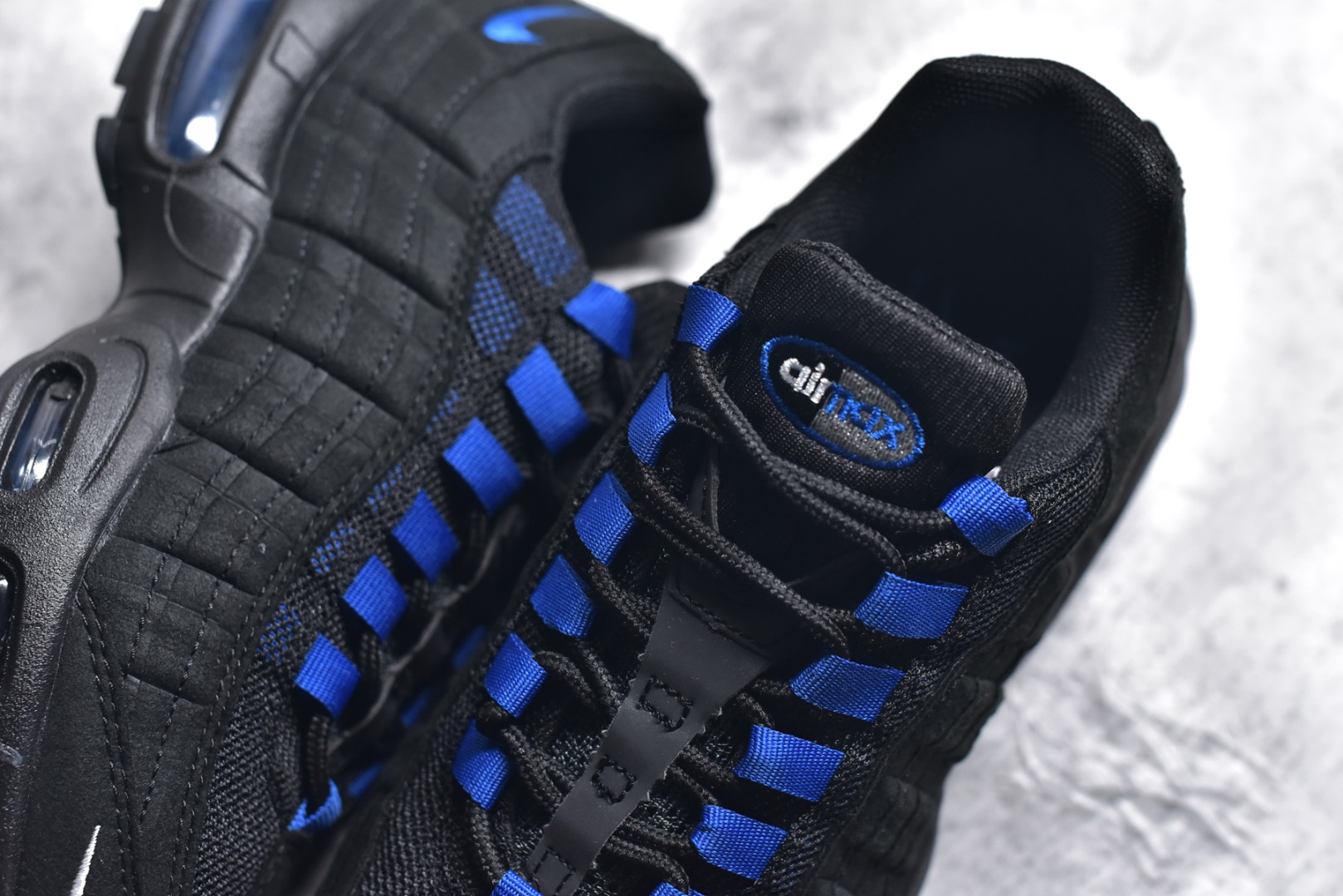 1:1 Replica Palace x Nike Air Max 95 — Premium Replica