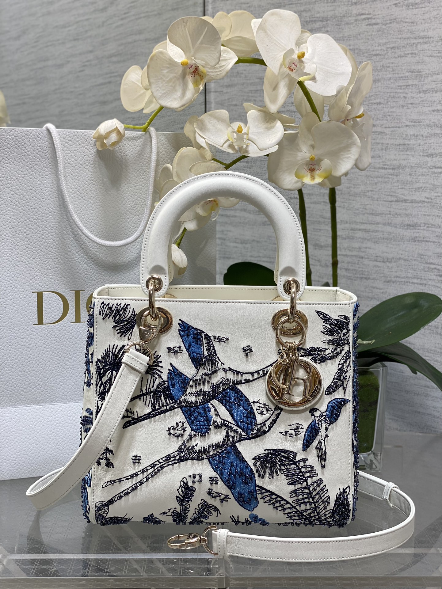 1:1 Replica Dior bag 𝐋𝐚𝐝𝐲Five grid limited edition beads — AAA Quality Replica