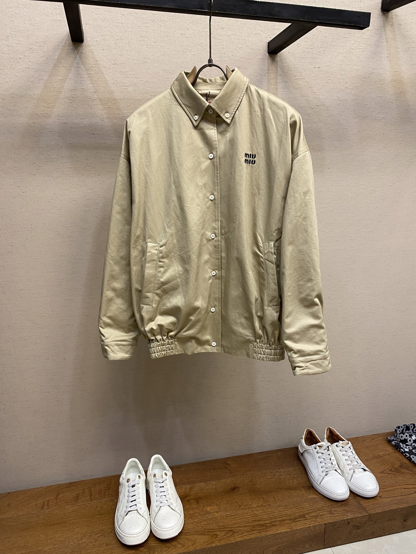 1:1 Replica MIUMIU men Miu embroidered buttoned jacket — AAA Quality Replica