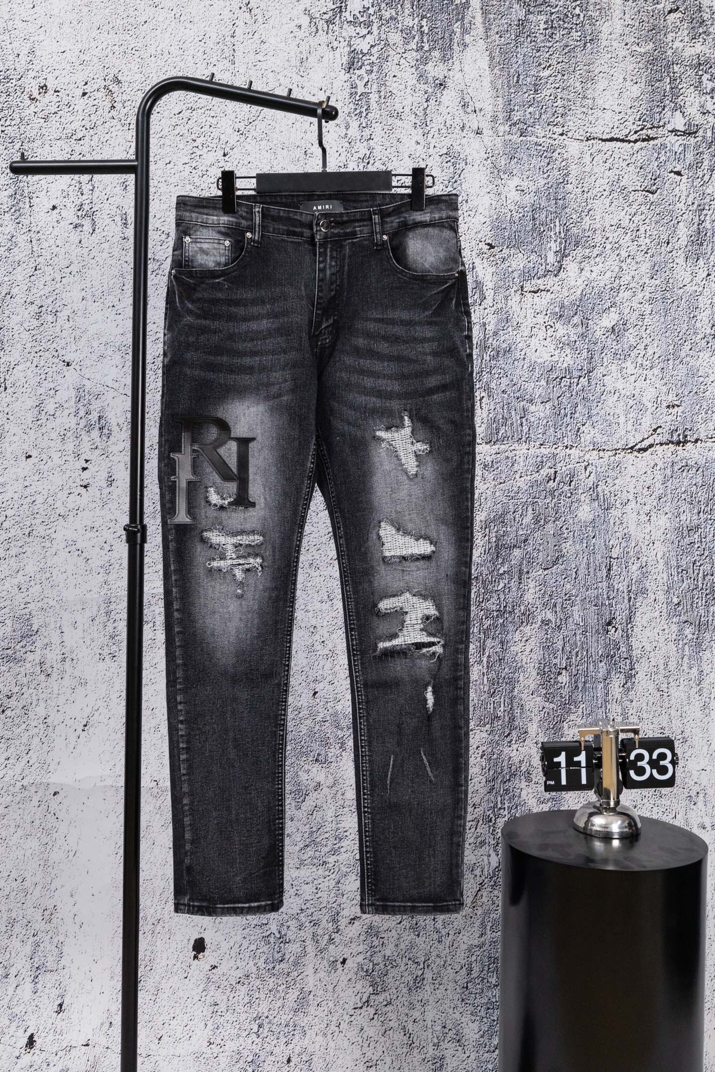 1:1 Replica Amiri men AMIRI — AAA Quality Replica