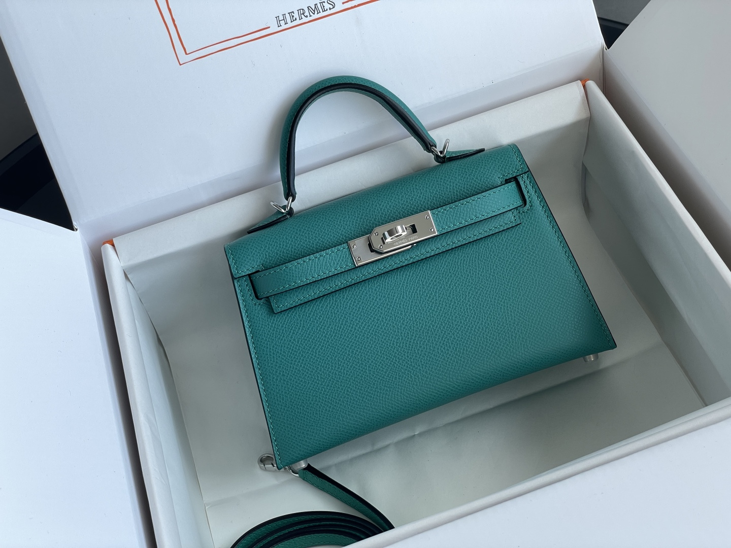 1:1 Replica Hermes bag 𝗠𝗶𝗻𝗶 𝗸𝗲𝗹𝗹𝘆 second generation — 1:1 Replica