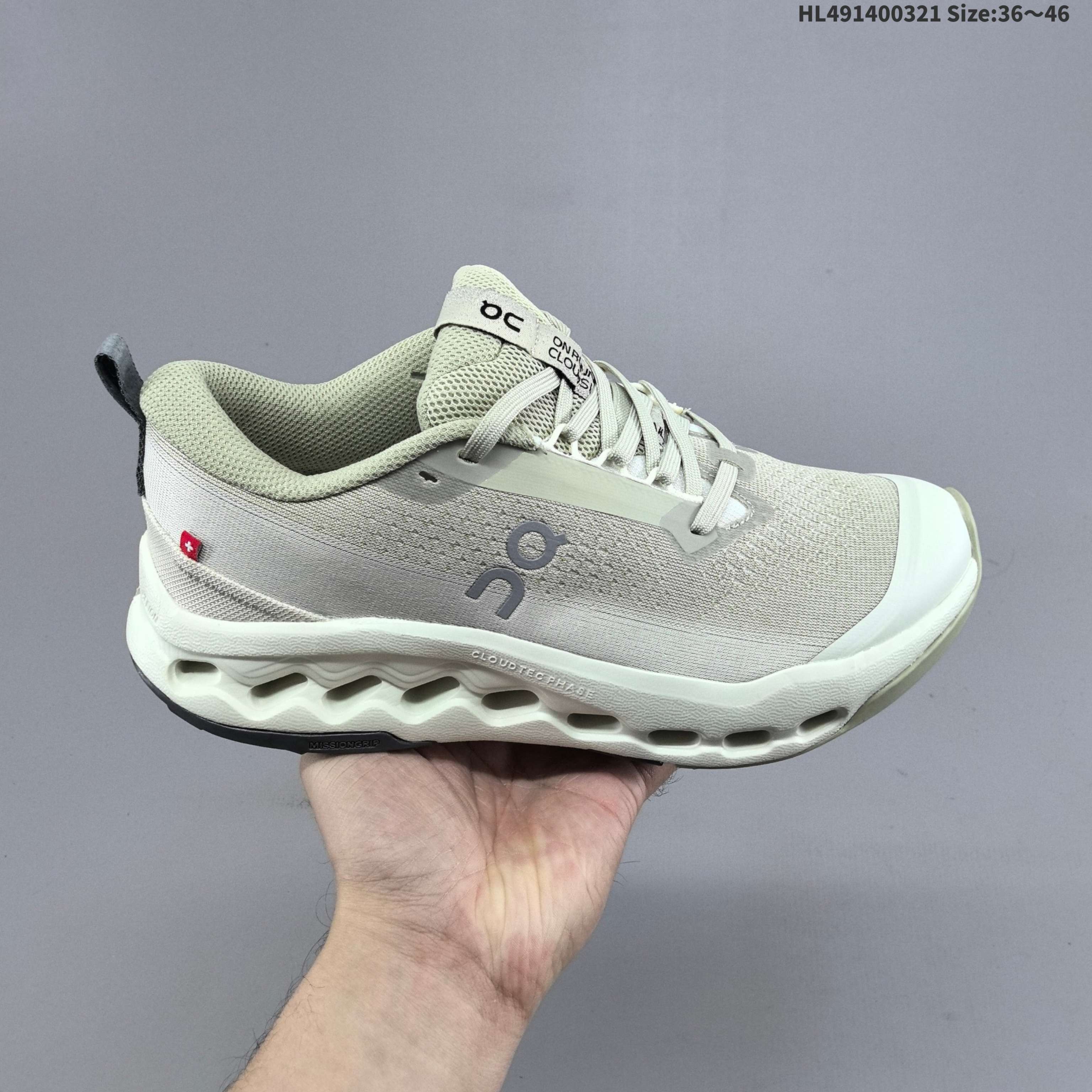 1:1 Replica On Running Cloudsurfer Trail 2 On — 1:1 Replica
