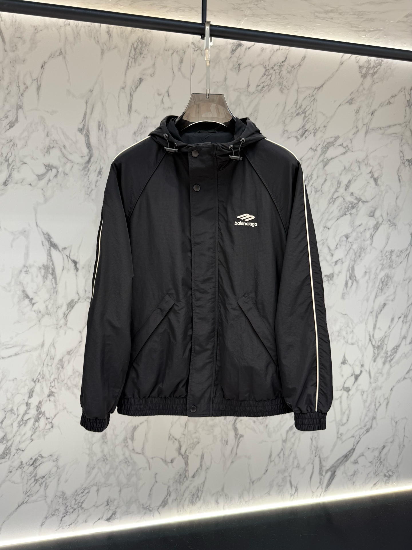 1:1 Replica BALENCIAGA men Release price — Premium Replica