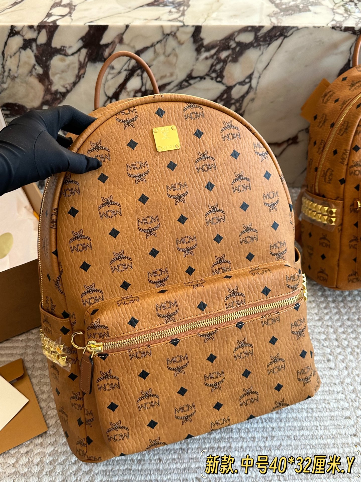 1:1 Replica MCM bag, with box — 1:1 Replica