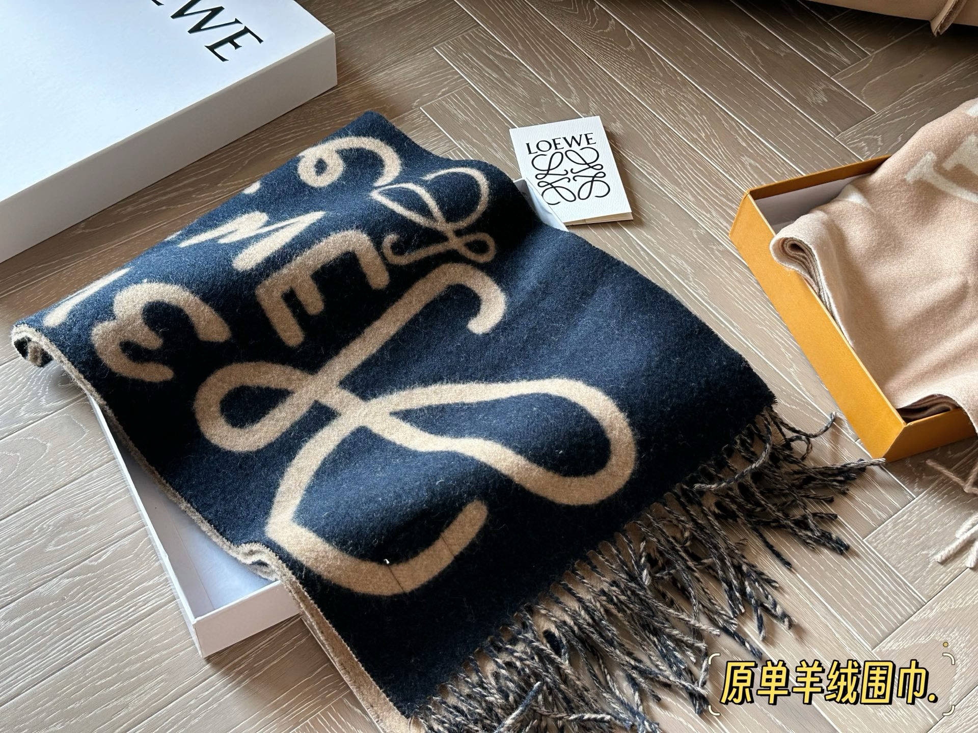 1:1 Replica LOEWE bag Comes with box (original order) — 1:1 Replica