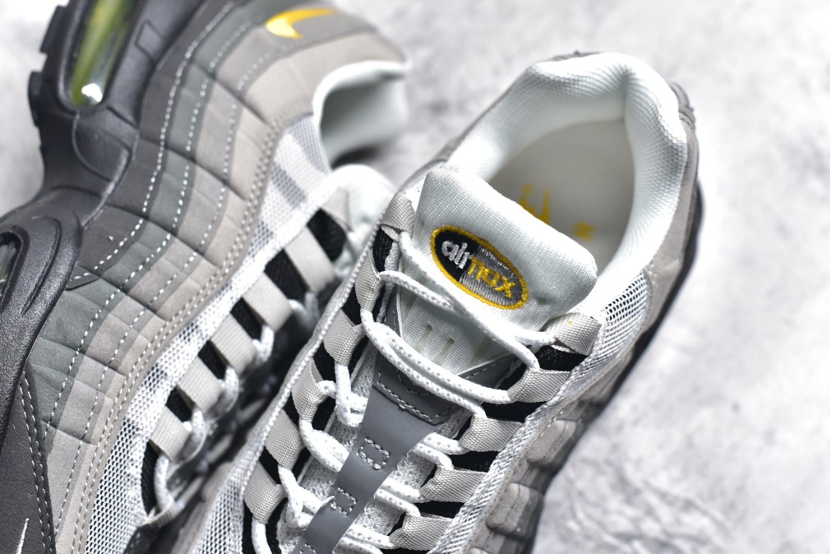 1:1 Replica Palace x Nike Air Max 95 — AAA Quality Replica