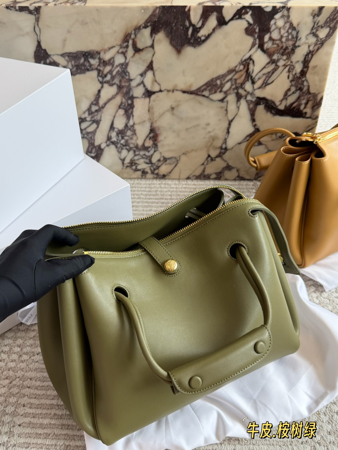 1:1 Replica LOEWE bag Original cowhide box — 1:1 Replica
