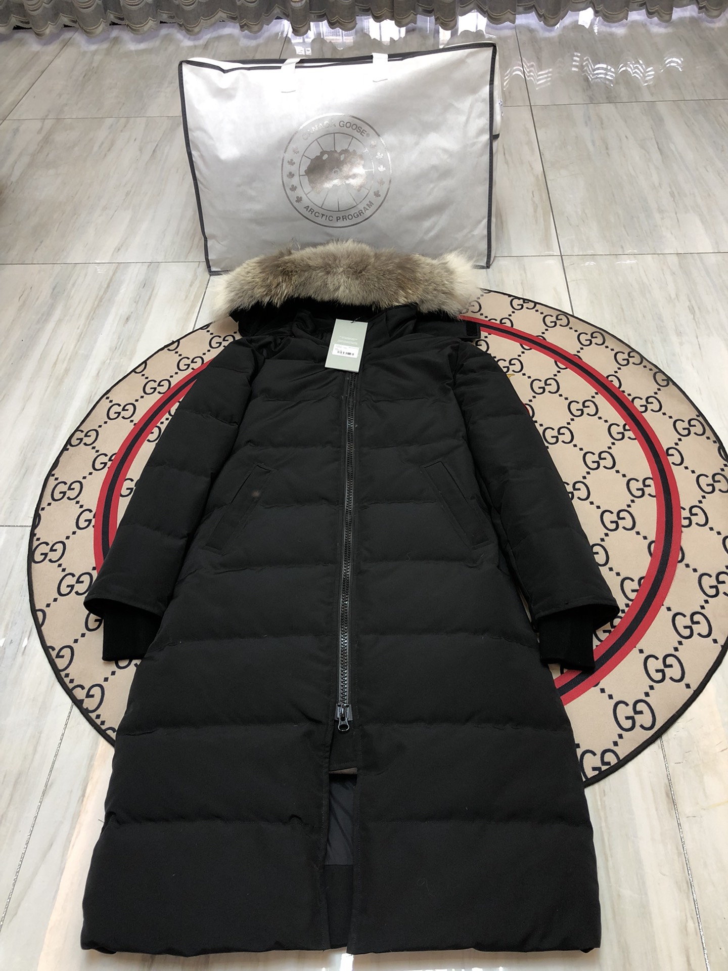 1:1 Replica GOOSE down jacket Mystique 22 — AAA Quality Replica