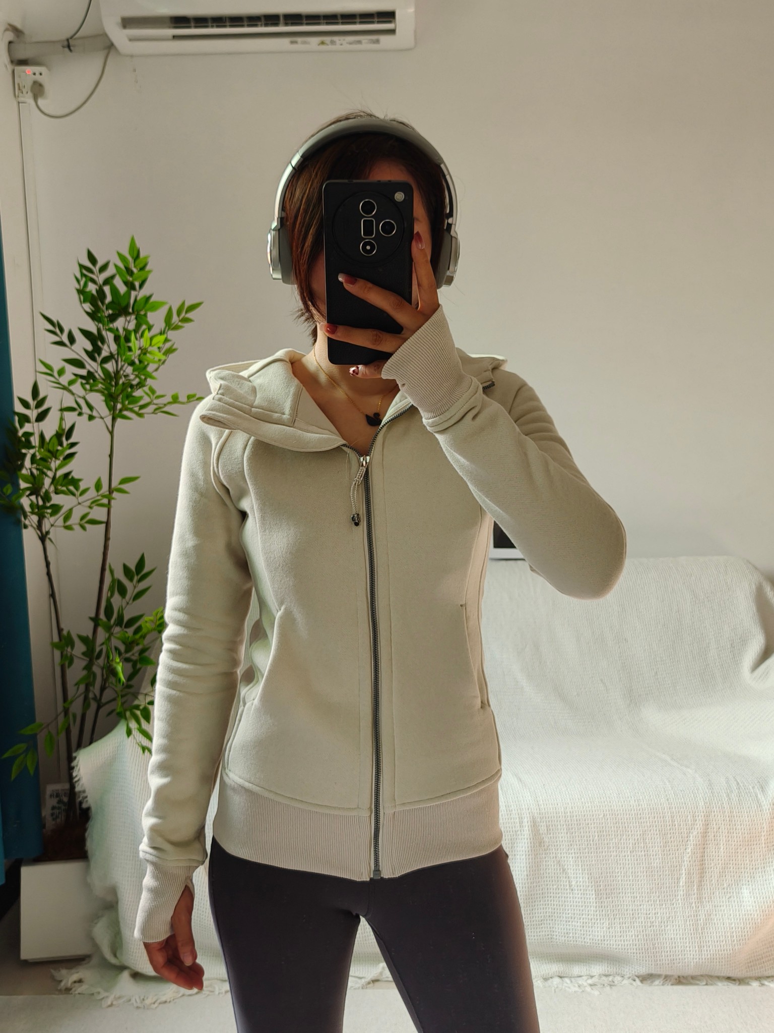 1:1 Replica Lulu Jacket Bone white original standard — 1:1 Replica