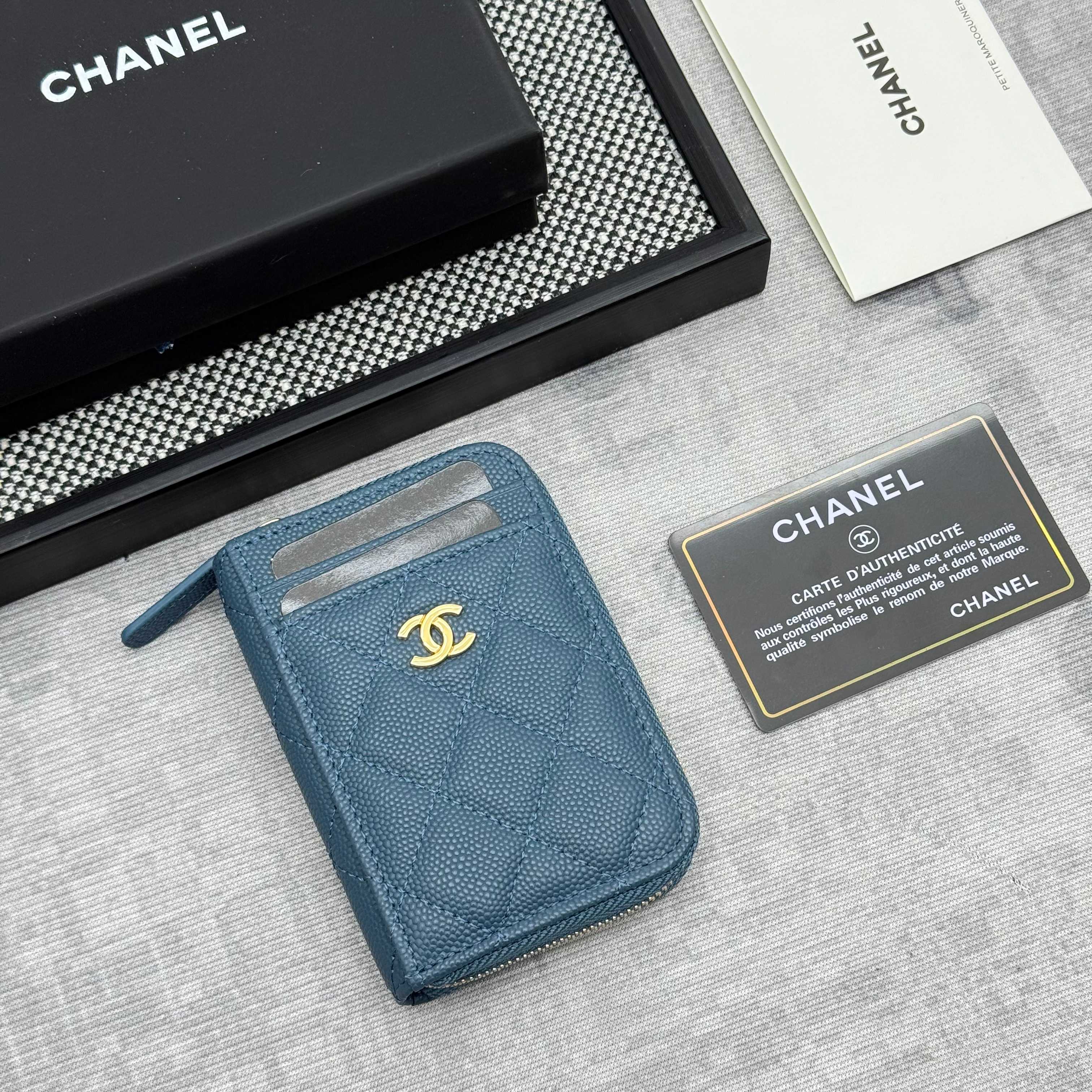 1:1 Replica Chanel bag CHANEL — Premium Replica