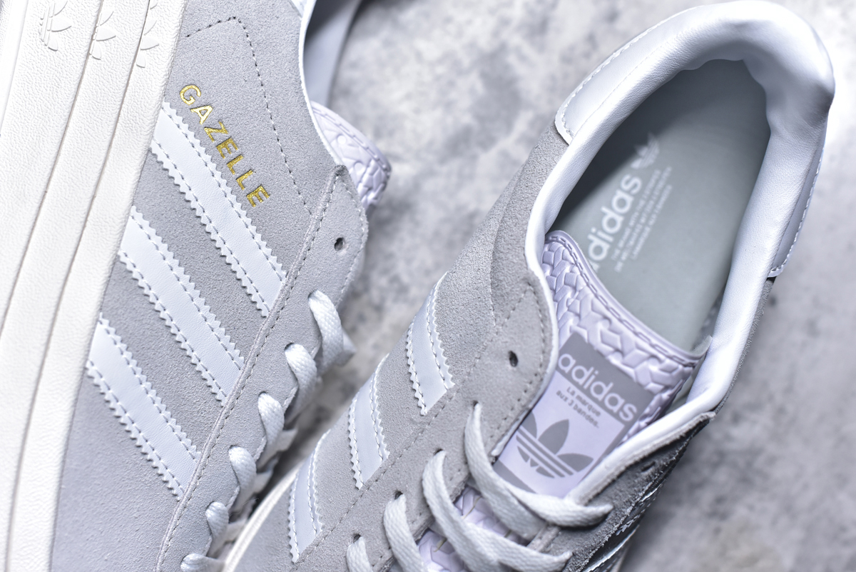 1:1 Replica Adidas Original Samba OG — AAA Quality Replica