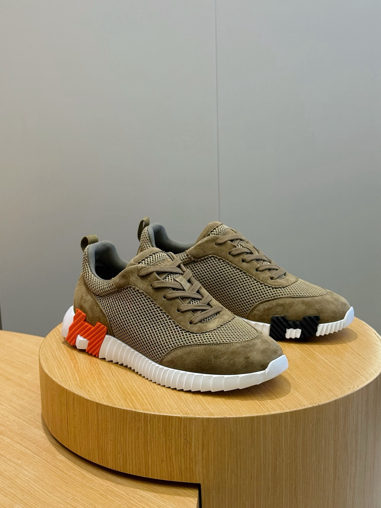 1:1 Replica Hermes shoe Hermes bouning — AAA Quality Replica