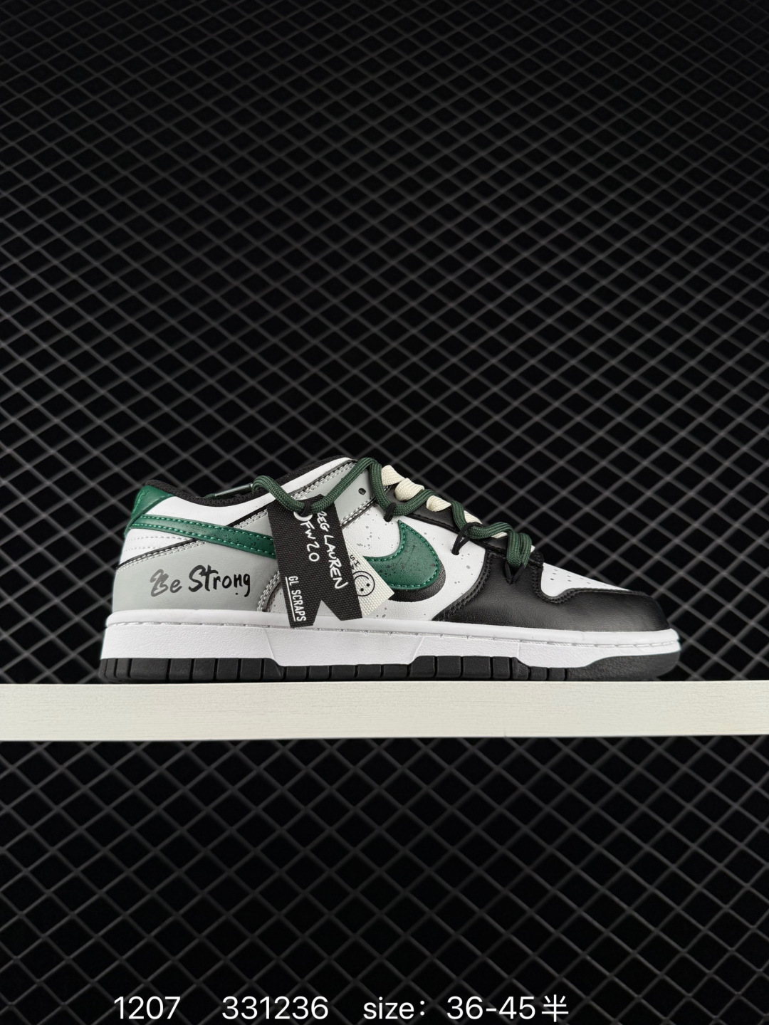 1:1 Replica Nike SB Dunk Low — AAA Quality Replica